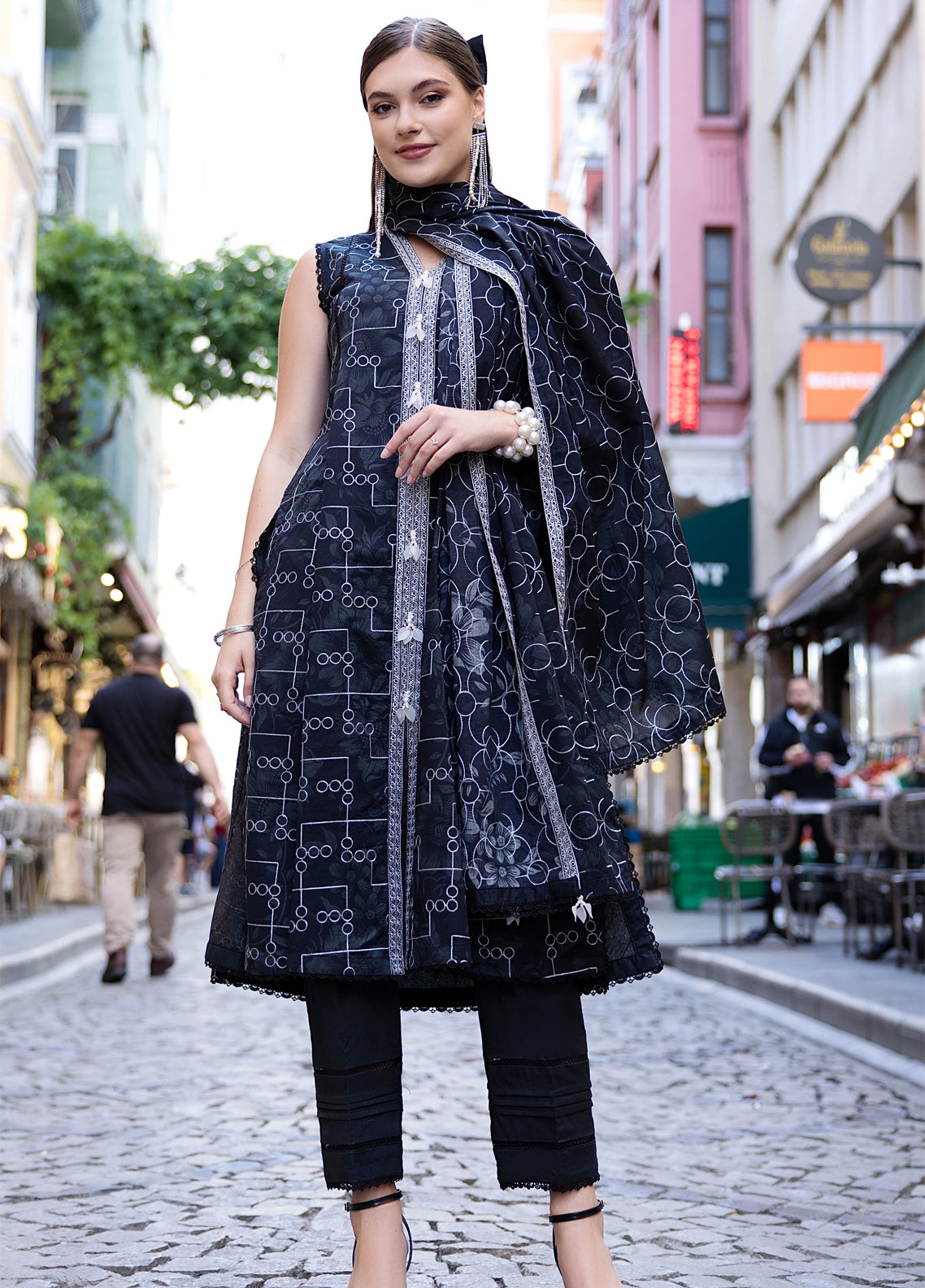 Dhagakari By Alzohaib Embroidered Lawn 3 Piece Unstitched Suit AZ26DEE D-DKC-10