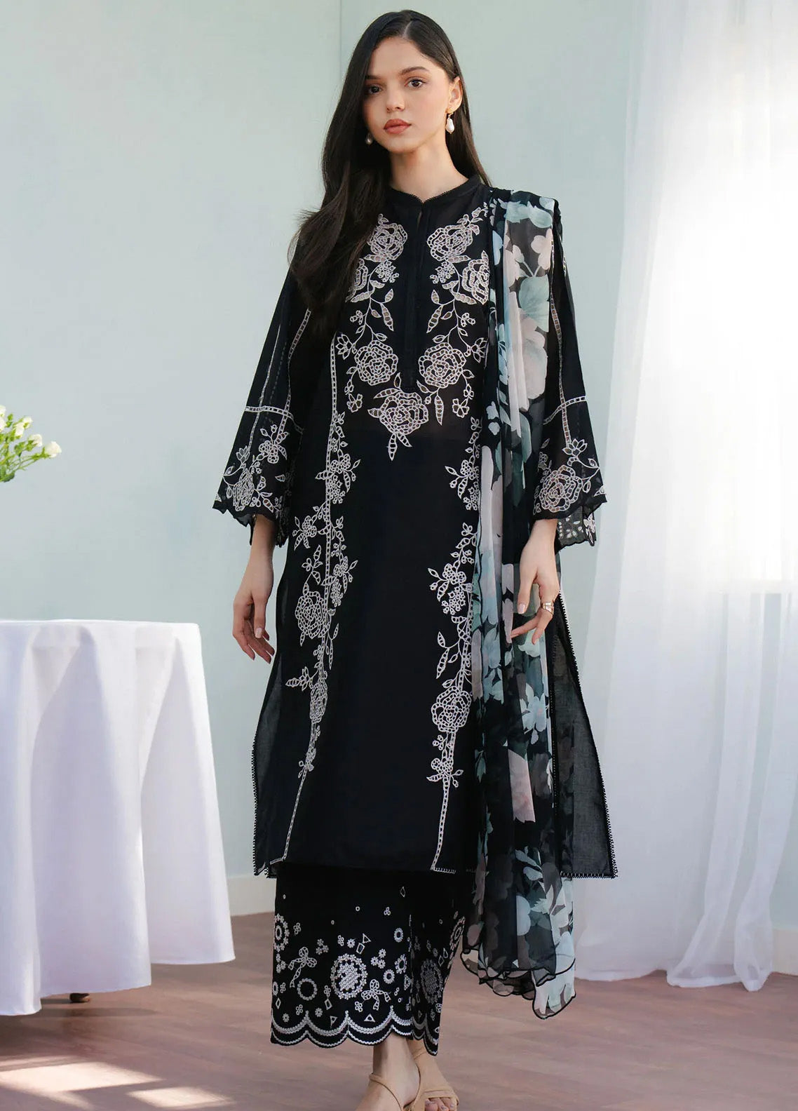 Coco By Zara Shahjahan Embroidered Lawn Suits Unstitched 3 Piece - CZS25L 7B ECLAT