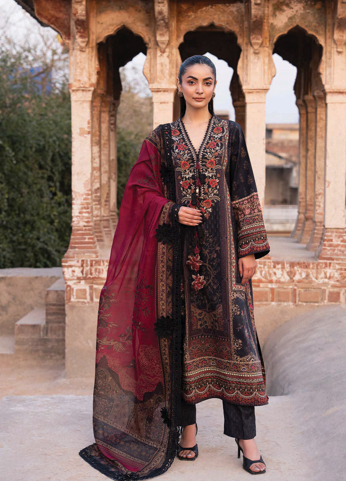 Eid Luxe By Zarqash Luxury Embroidered Lawn 3 Piece Unstitched Suit ZQ26ELL D-ZQ-12