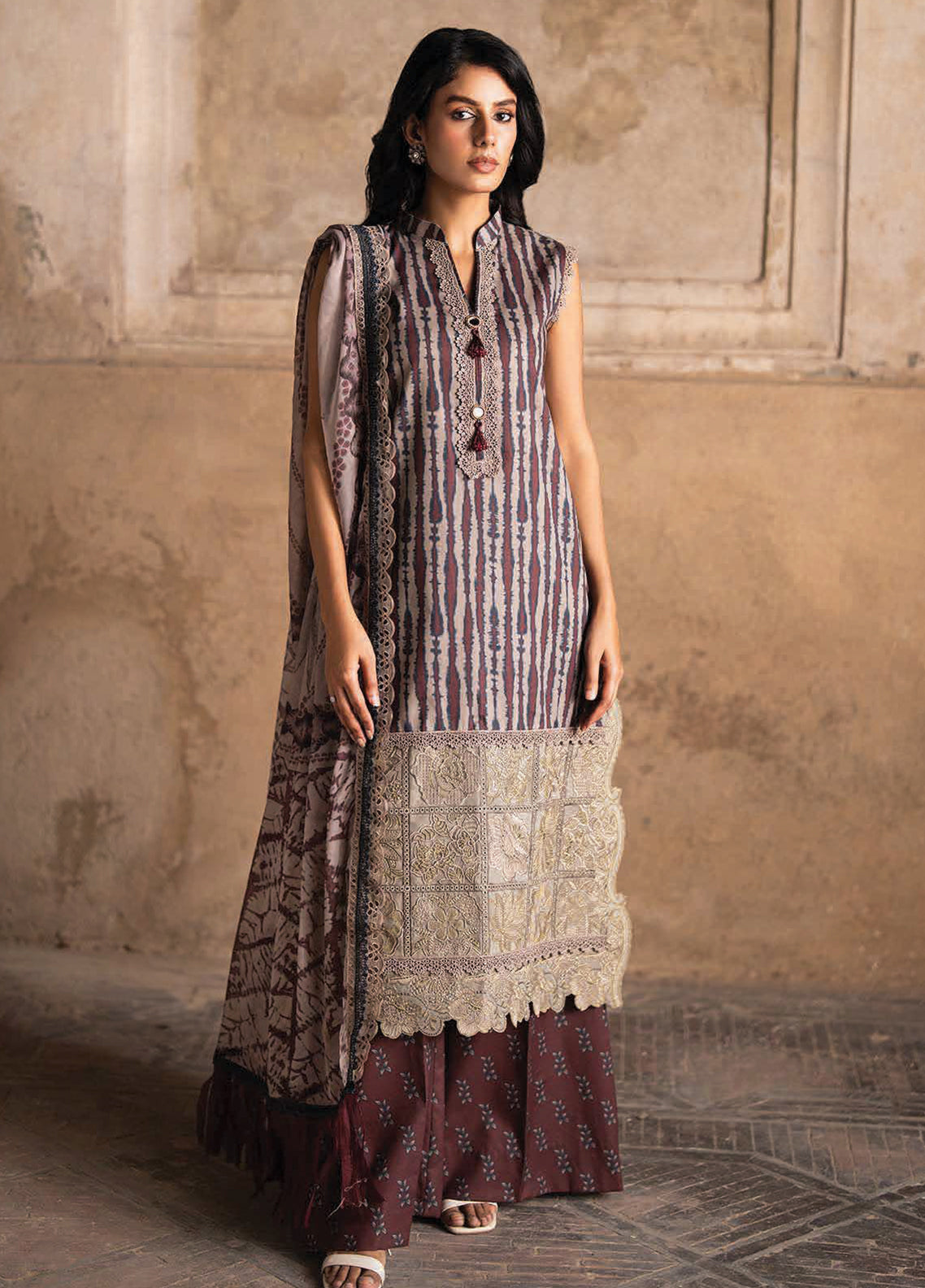 Eid Luxe By Zarqash Luxury Embroidered Lawn 3 Piece Unstitched Suit ZQ26ELL D-ZQ-15