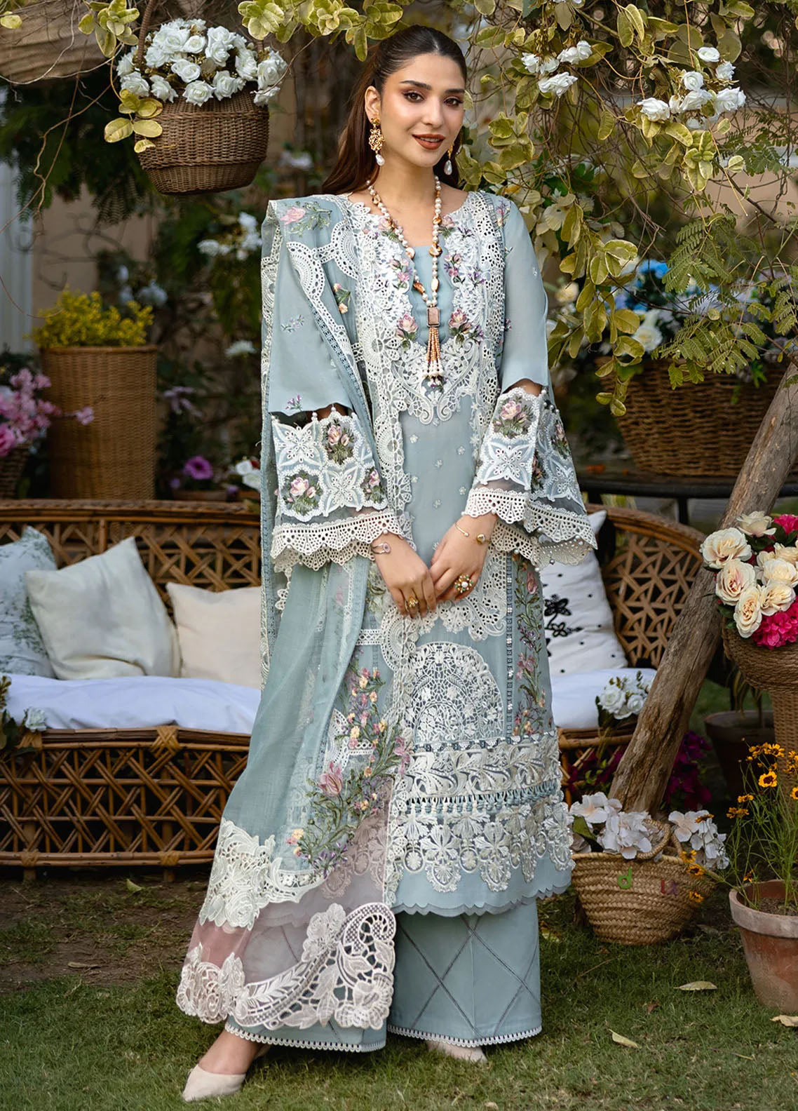 Elaf Embroidered Lawn Suits Unstitched 3 Piece - EF25LL ELM-3B SAMAA