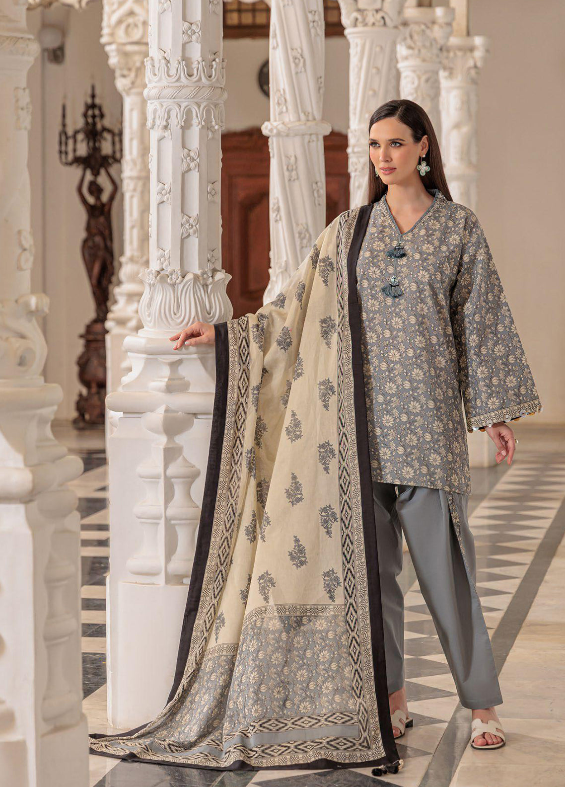 Elora A Floral By Gul Ahmed Printed Lawn 3 Piece Unstitched Suit GA26EAF D-CL 62085B
