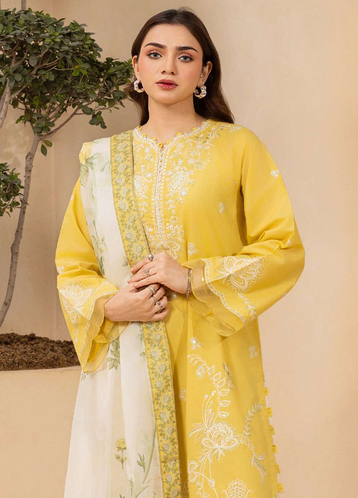 Essentail By Zellbury Embroidered Lawn 3 Piece Unstitched Suit WUS26E30447