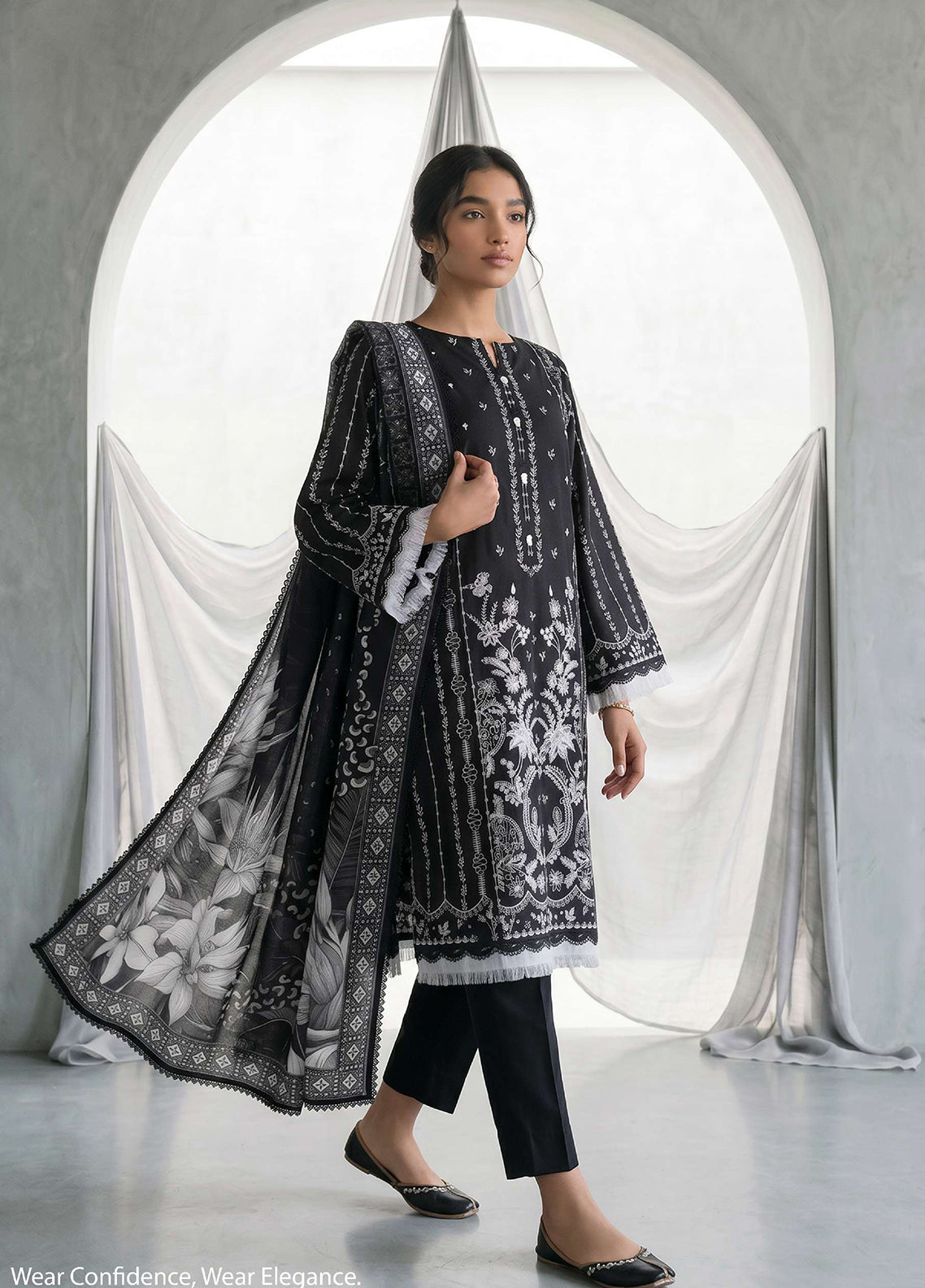 Essentail By Zellbury Embroidered Lawn 3 Piece Unstitched Suit WUS26E31166