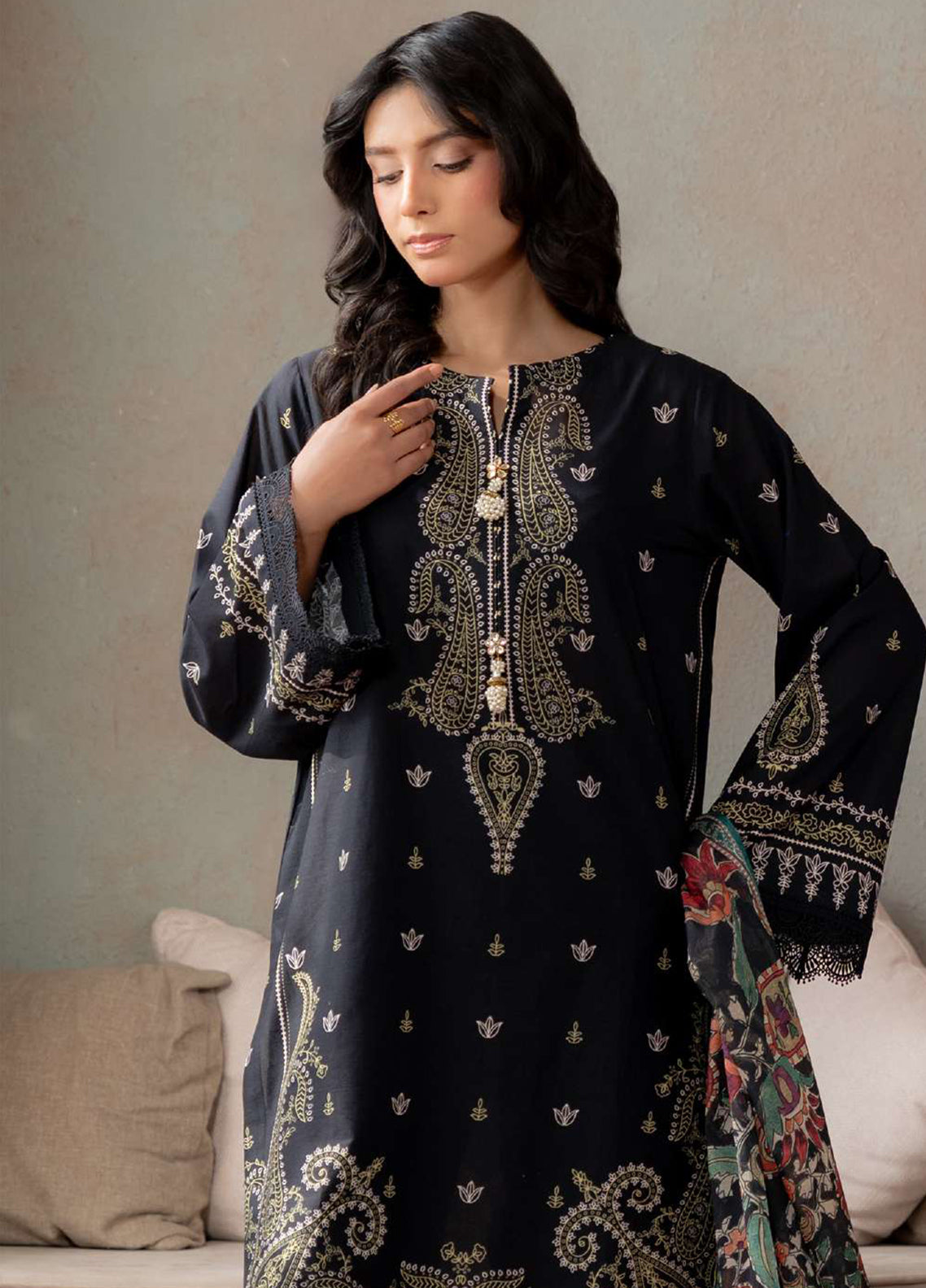 Essentail By Zellbury Printed Lawn 3 Piece Unstitched Suit WUS26X30837