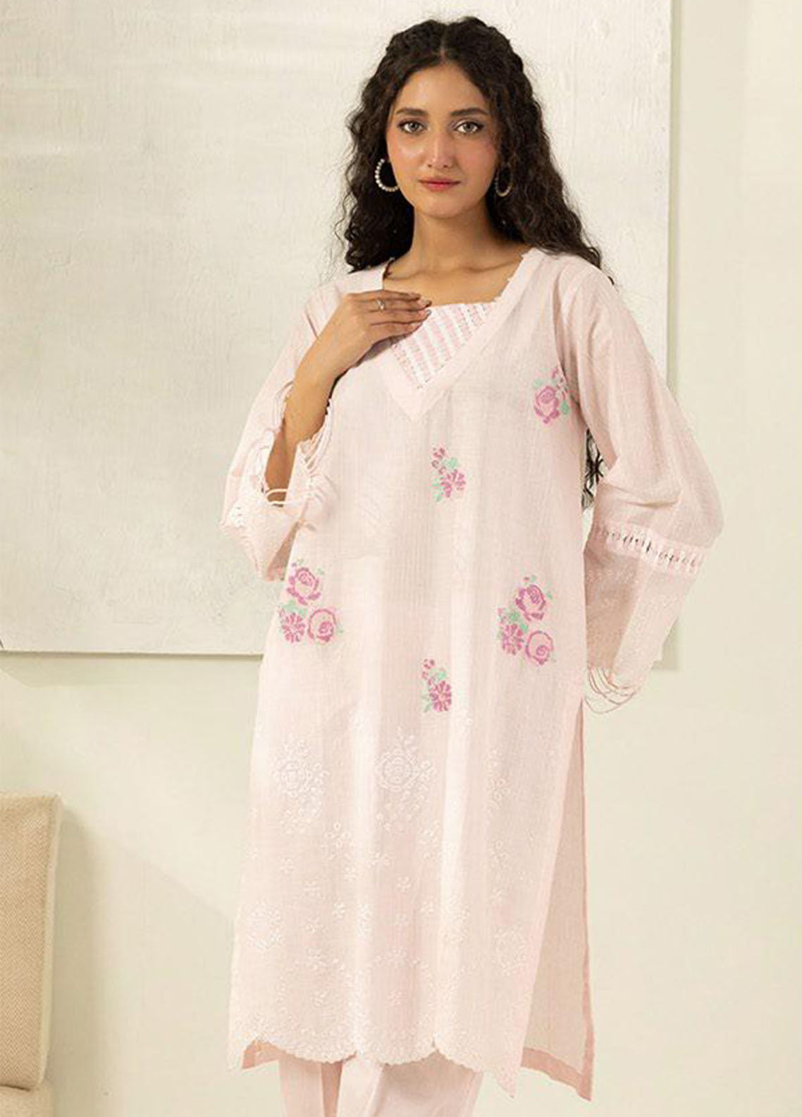 Essential By Zellbury Embroidered Lawn 2 Piece Unstitched Shirt & Trouser WUS26E21204