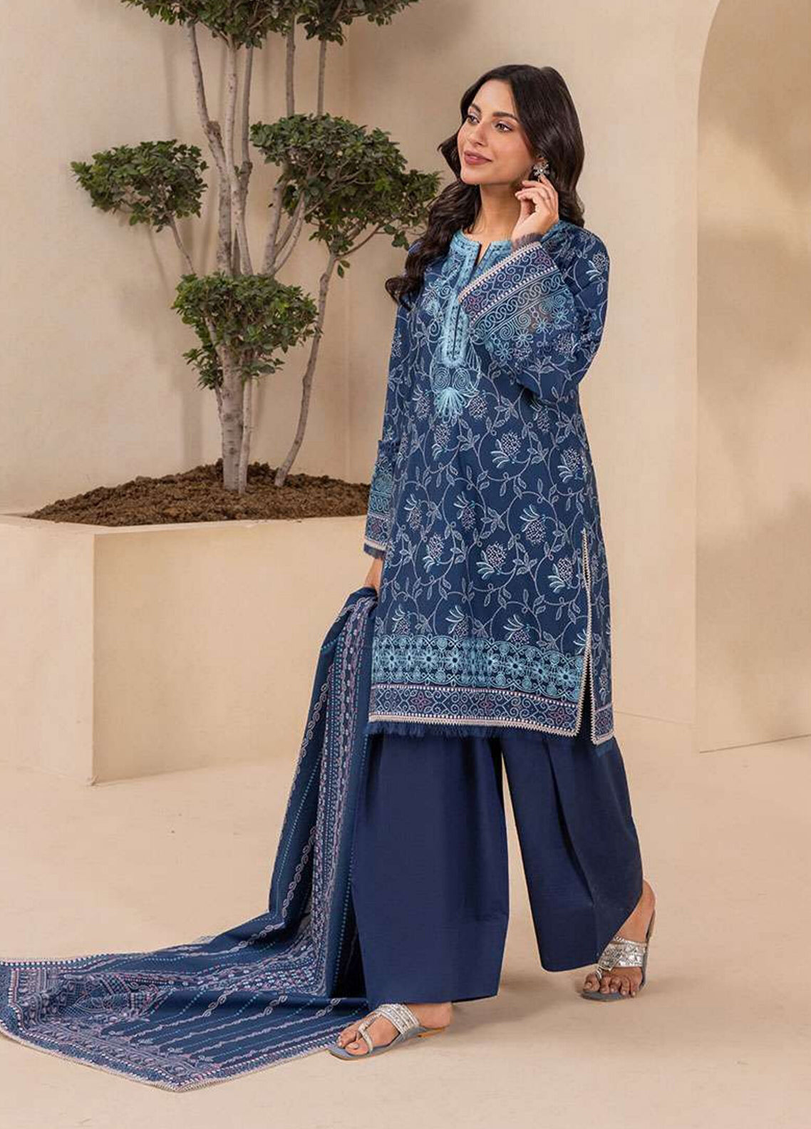 Essential By Zellbury Embroidered Lawn 3 Piece Unstitched Suit WUS26E30708