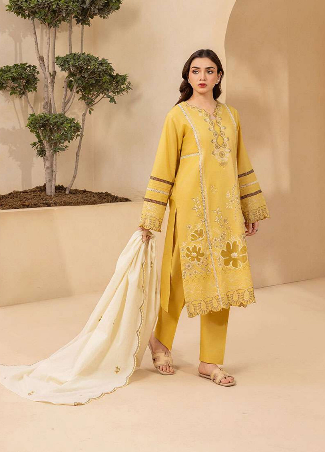 Essential By Zellbury Embroidered Lawn 3 Piece Unstitched Suit WUS26E30785