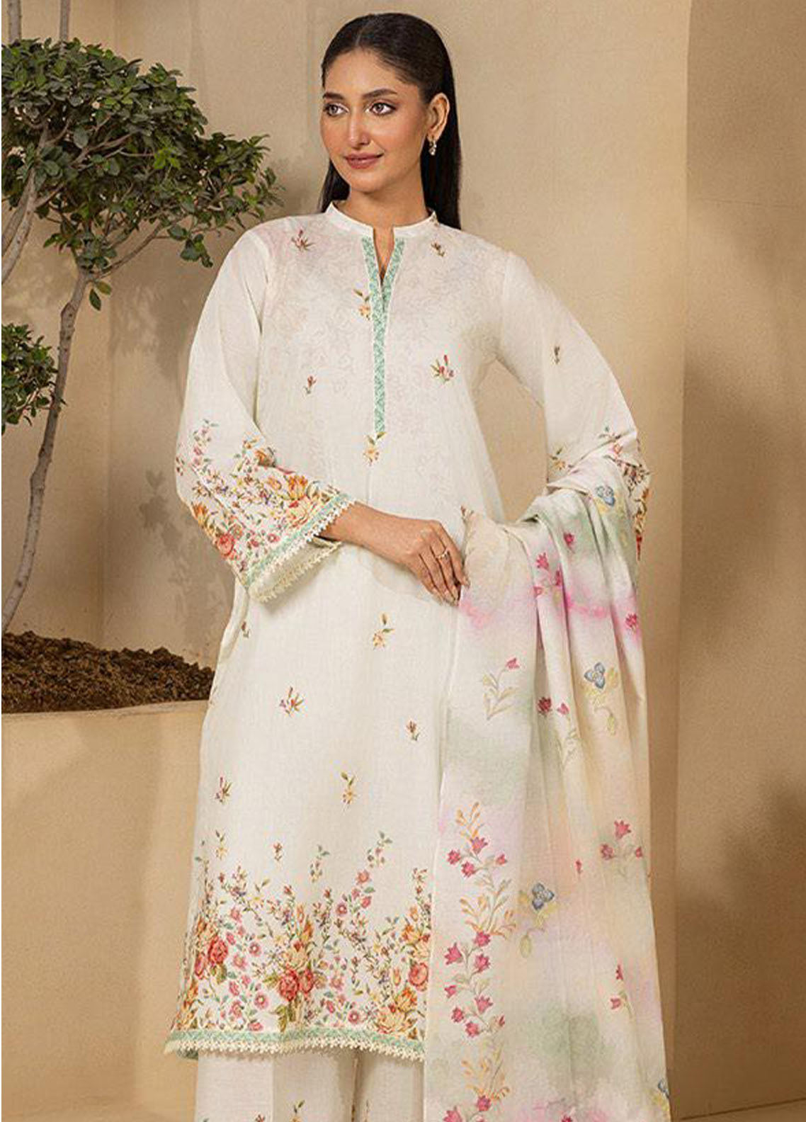 Essential By Zellbury Printed Lawn 3 Piece Unstitched Suit WUS26X30767