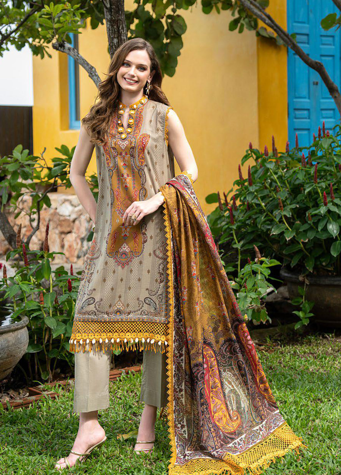 Floral Blush By Gul Ahmed Printed Lawn 3 Piece Unstitched Suit GA26FB D-CL-62076B