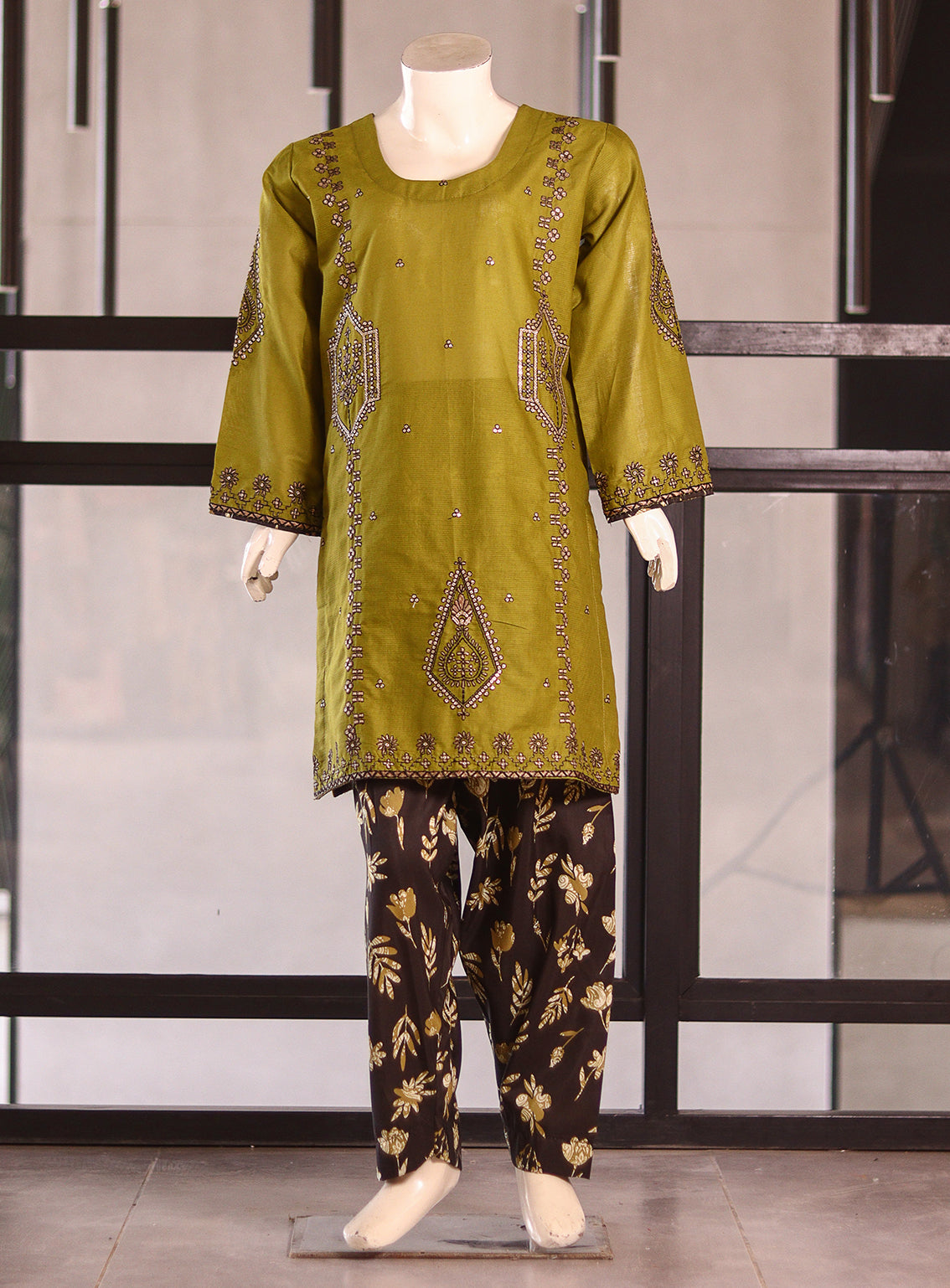 Fresh Birds Fancy Embroidered Cotton 2 Piece Stitched Shirt & Trouser FB26K&G D-90019-DH