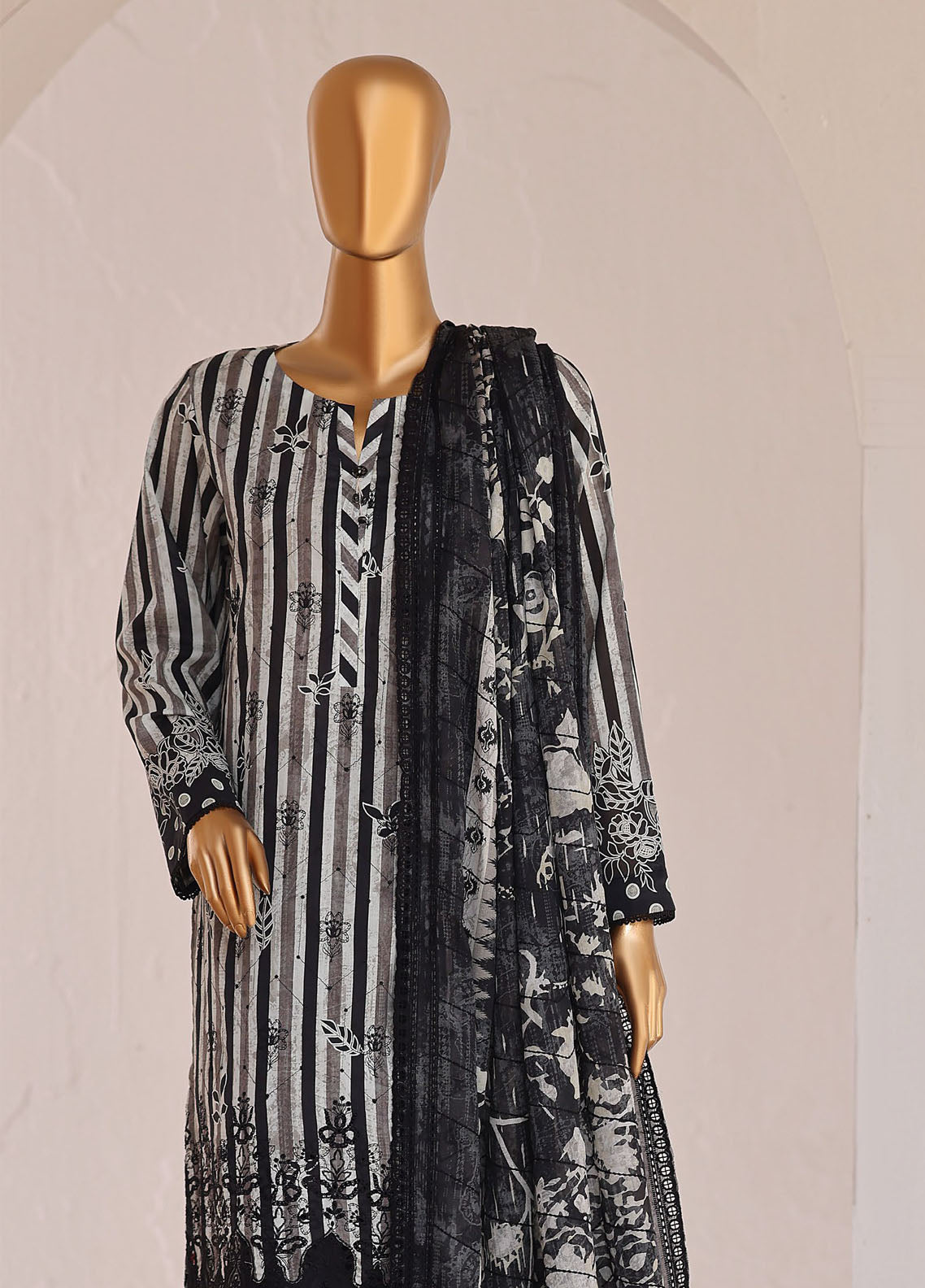 HZ Textiles Premium Chikankari Lawn 3 Piece Unstitched Suit HZ26PC D-PCE-649