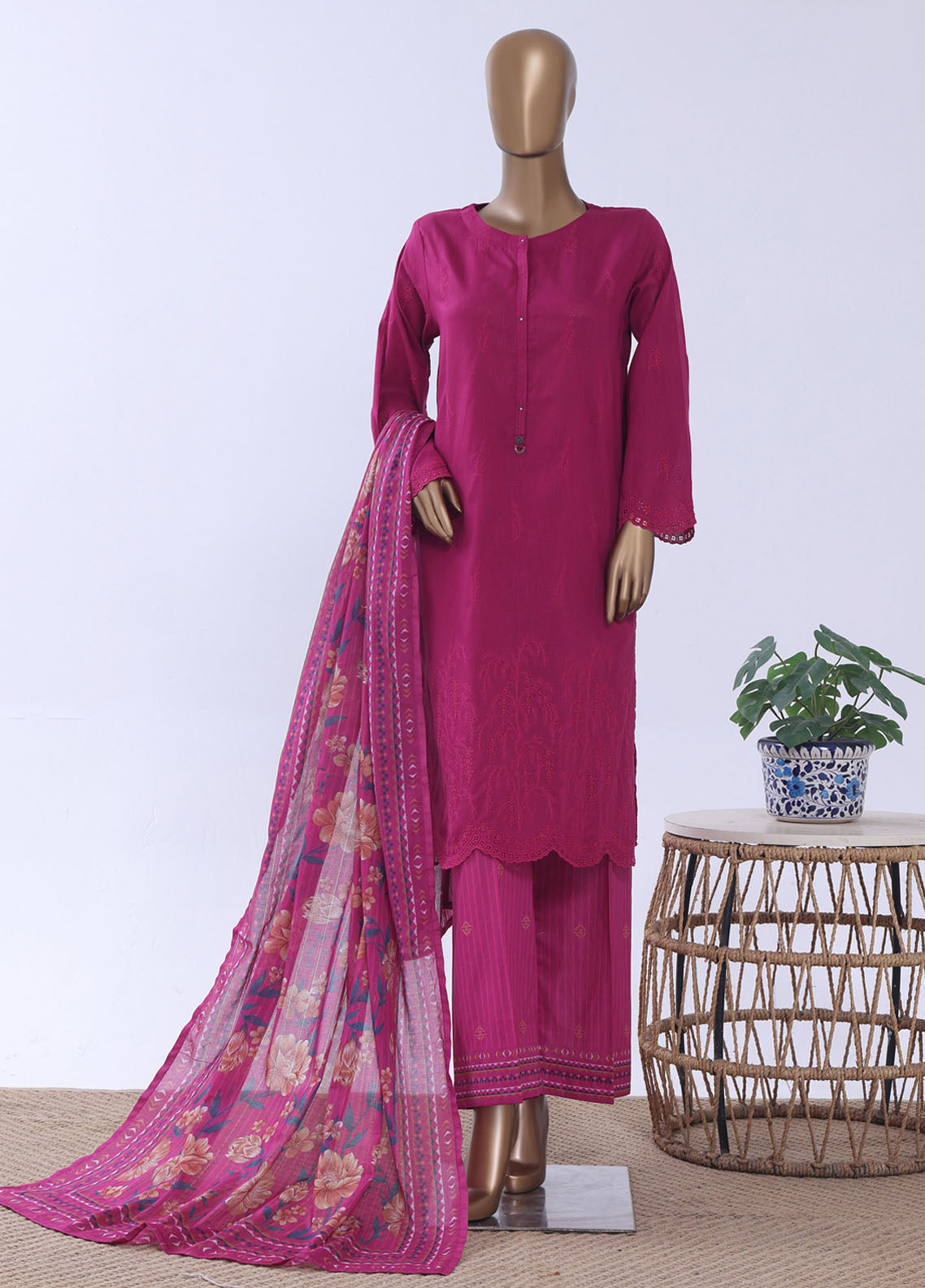 HZ Textiles Embroidered Chikankari Lawn 3 Piece Stitched Suit HZ26EC D-080 S DESIRE