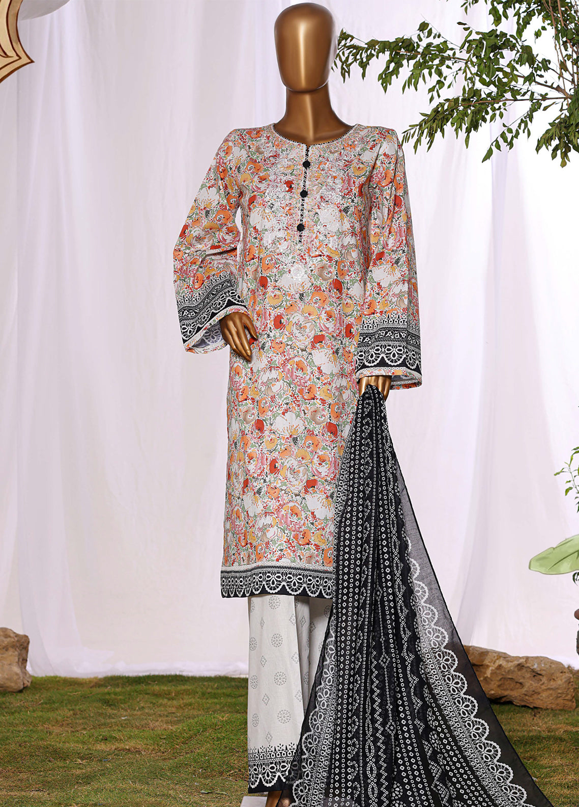 HZ Textiles Embroidered Lawn 3 Piece Stitched Suit HZ26DWE D-045