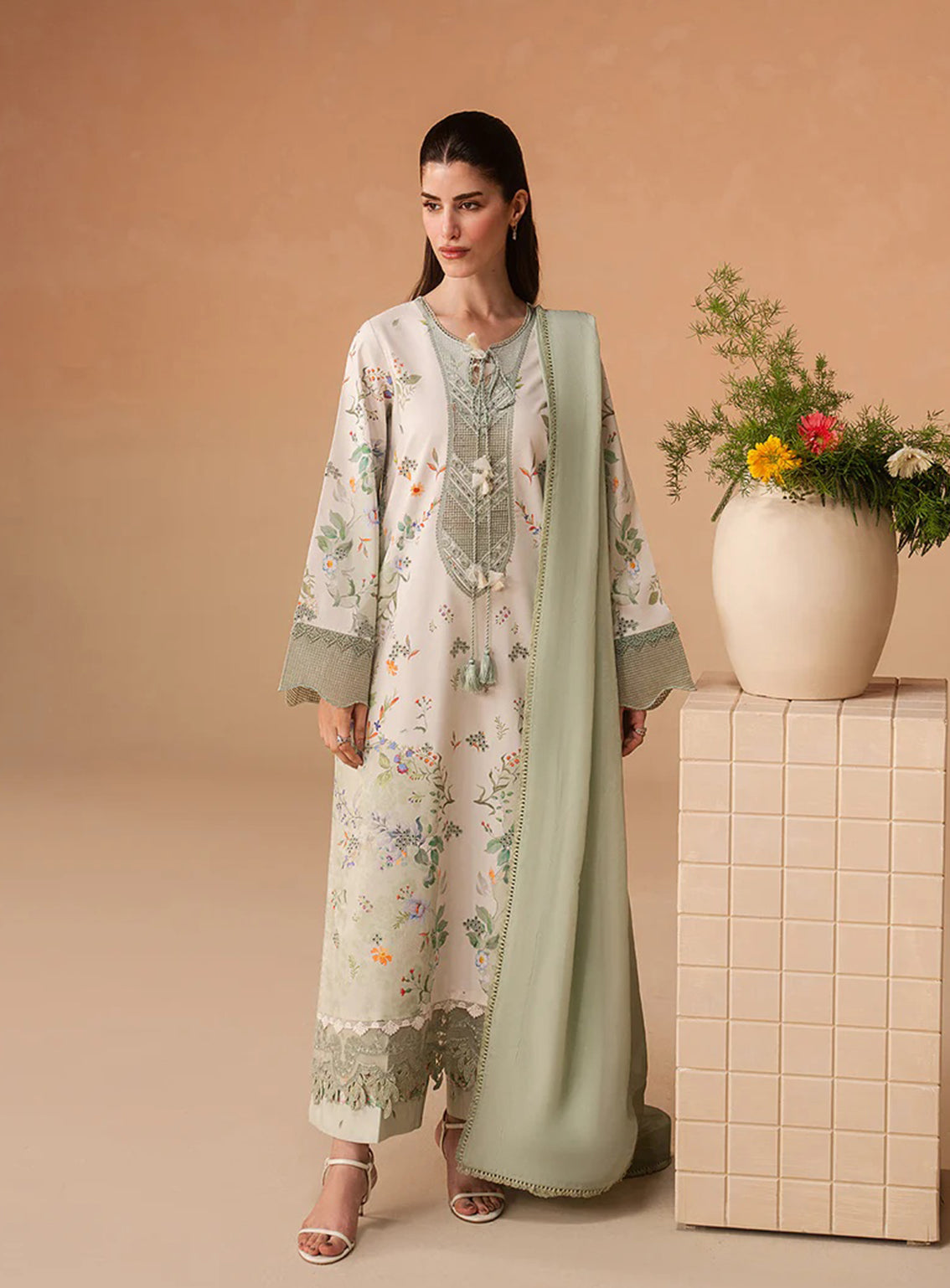 Haze A Prints By Afrozeh Embroidered Lawn 3 Piece Unstitched Suit AF26HAPSE D-FWU-116 VESPERD