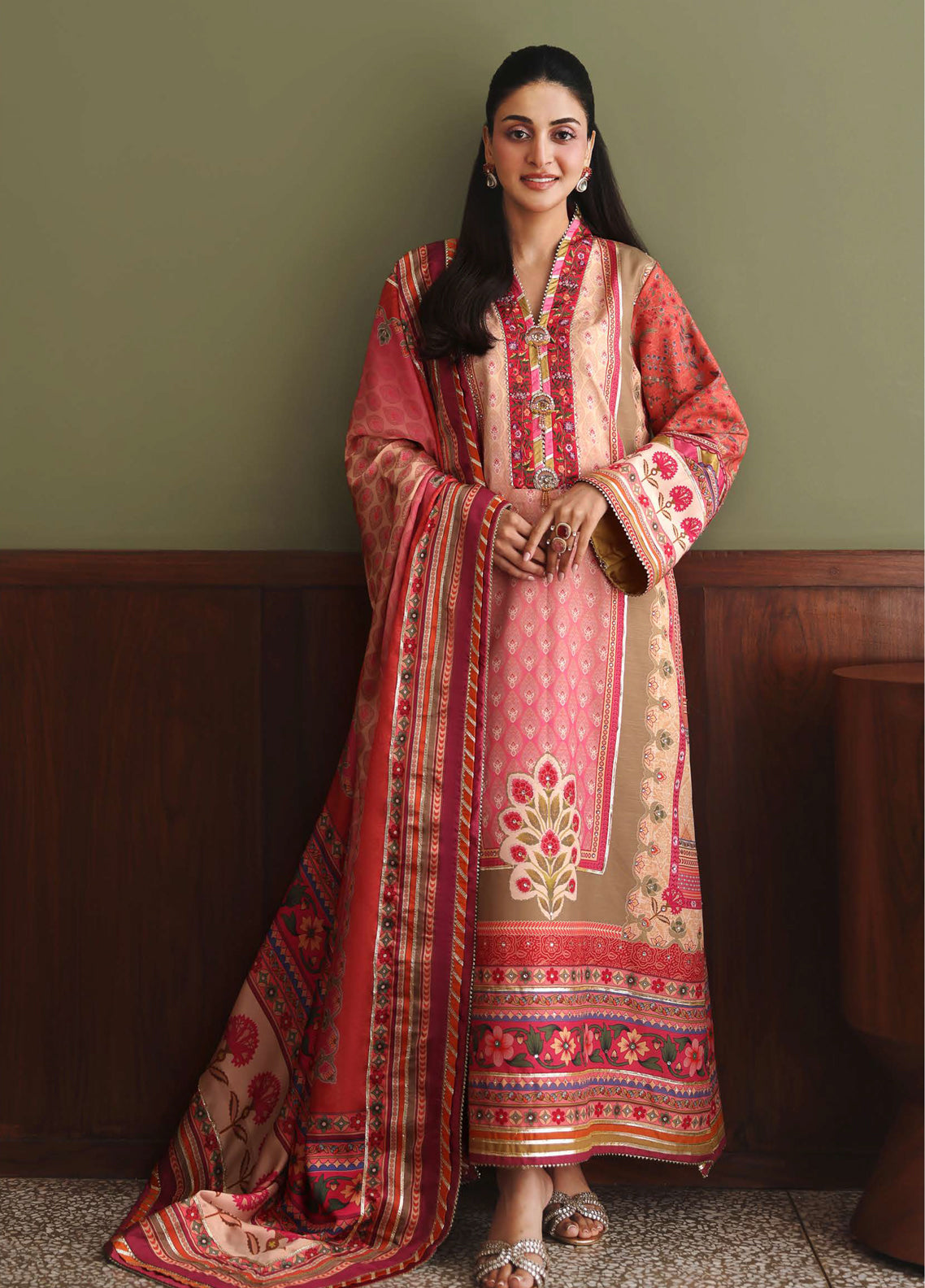 Hemline Nirvana By Mushq Embroidered Raw Silk 3 Piece Unstitched Suit MQ26HNUL D-2604 ROSE MOOD