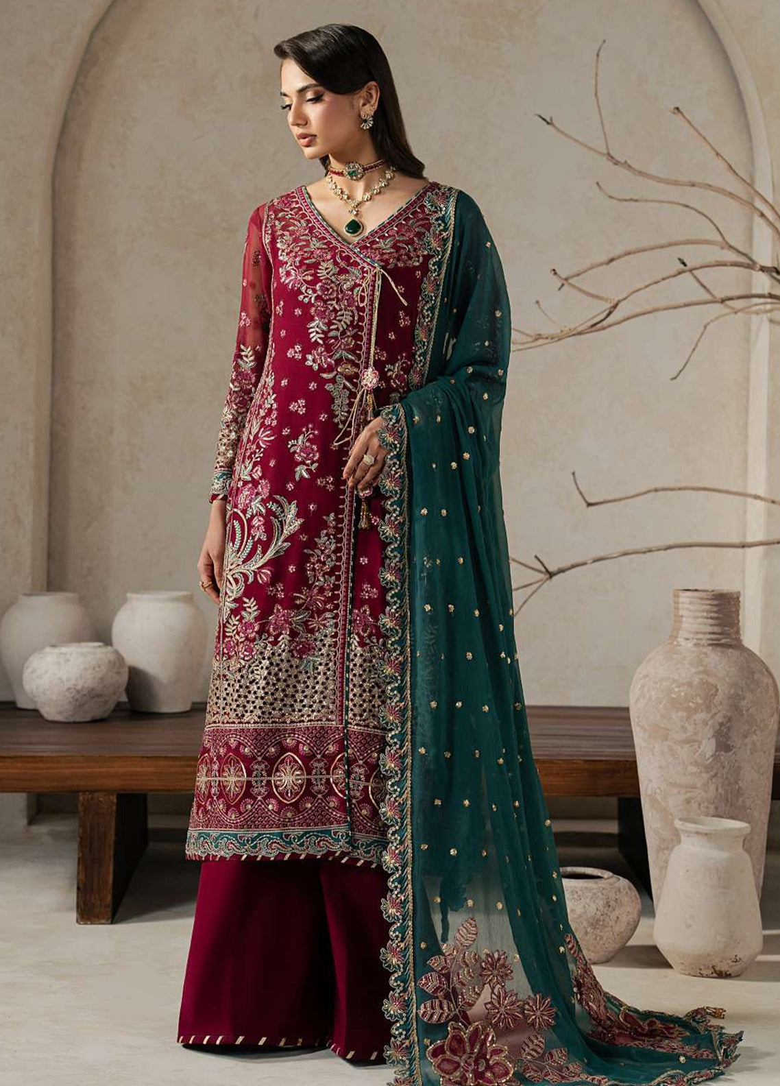 Inaaya By Gulaal Embroidered Chiffon 3 Piece Unstitched Suit GL26IECV2 D-55 JINAAN