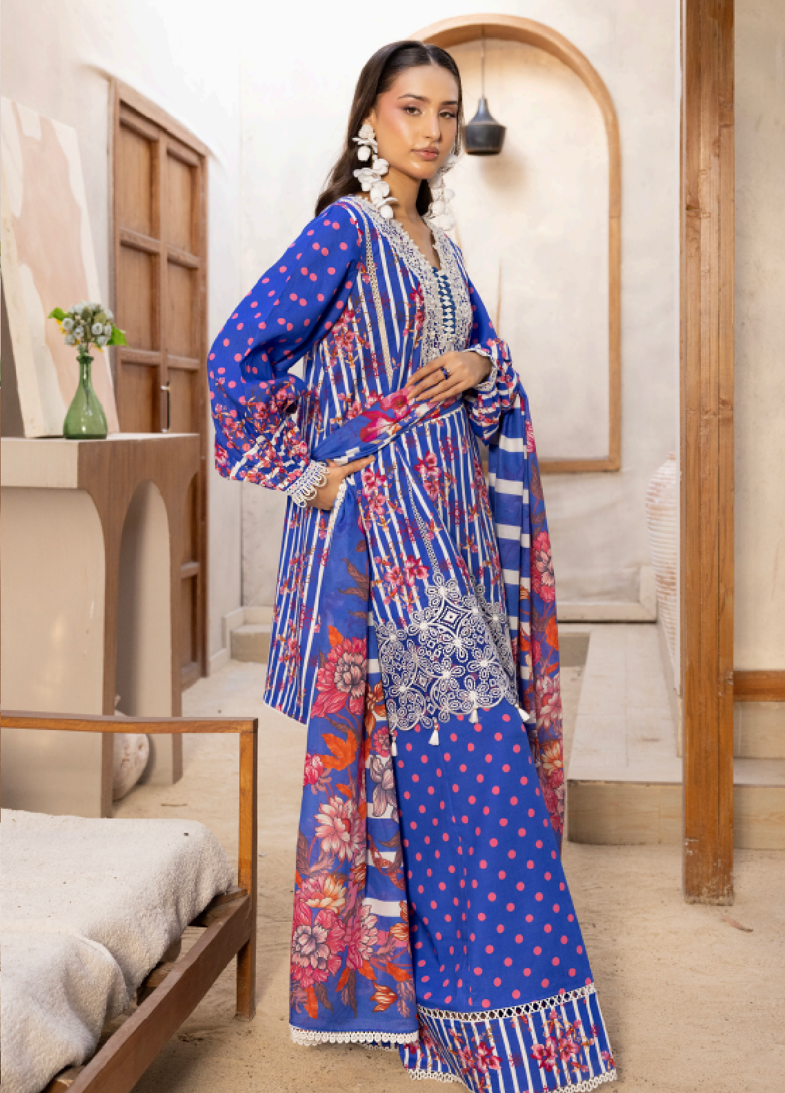 Lara De Flora By Gulmina Embroidered Lawn 3 Piece Unstitched Suit GM26LDF D-07 SAPHORA
