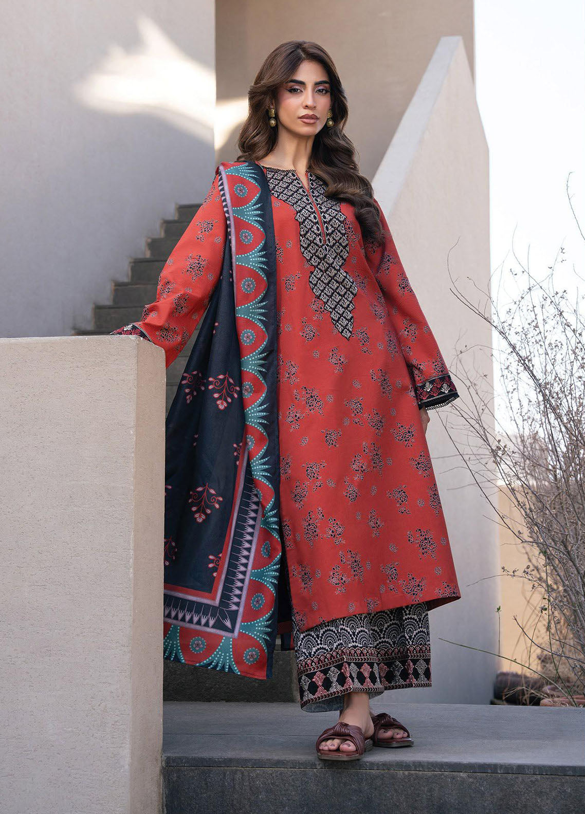 Layana Xenia Luxury Embroidered Lawn 3 Piece Unstitched Suit XE26LS D-07 JAFFA