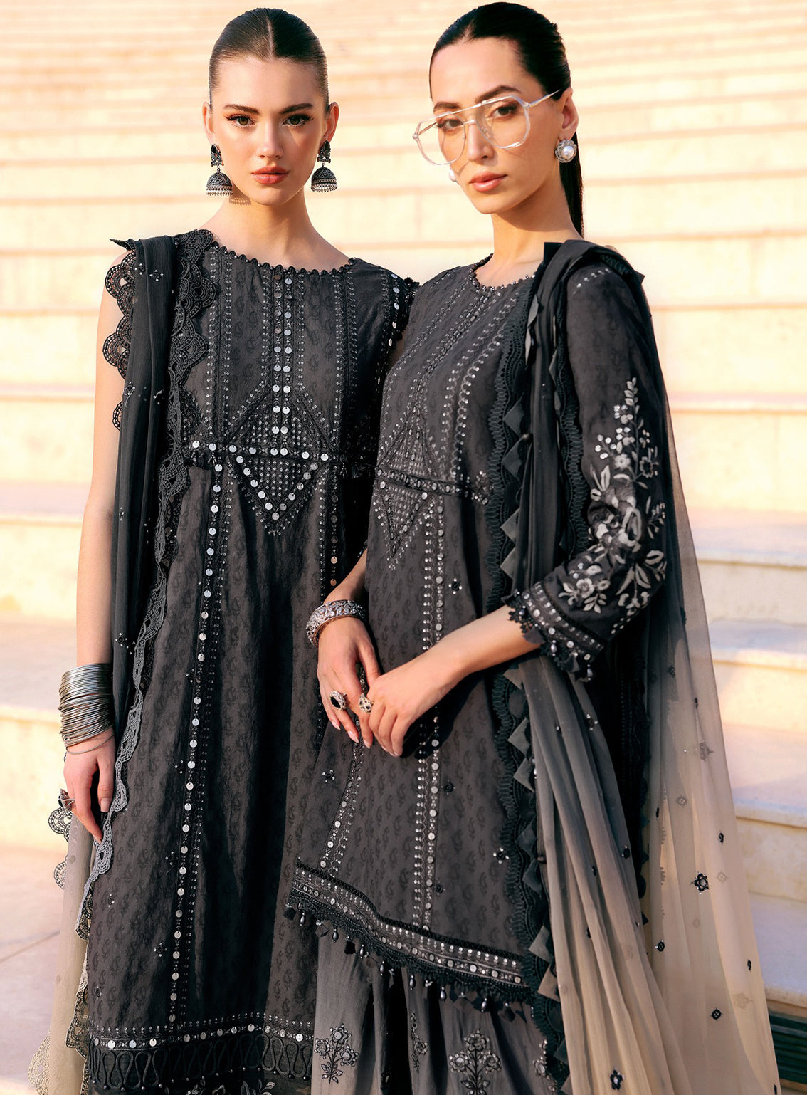 Maria B Luxury Embroidered Lawn 3 Piece Unstitched Suit MB26LLE D-2B