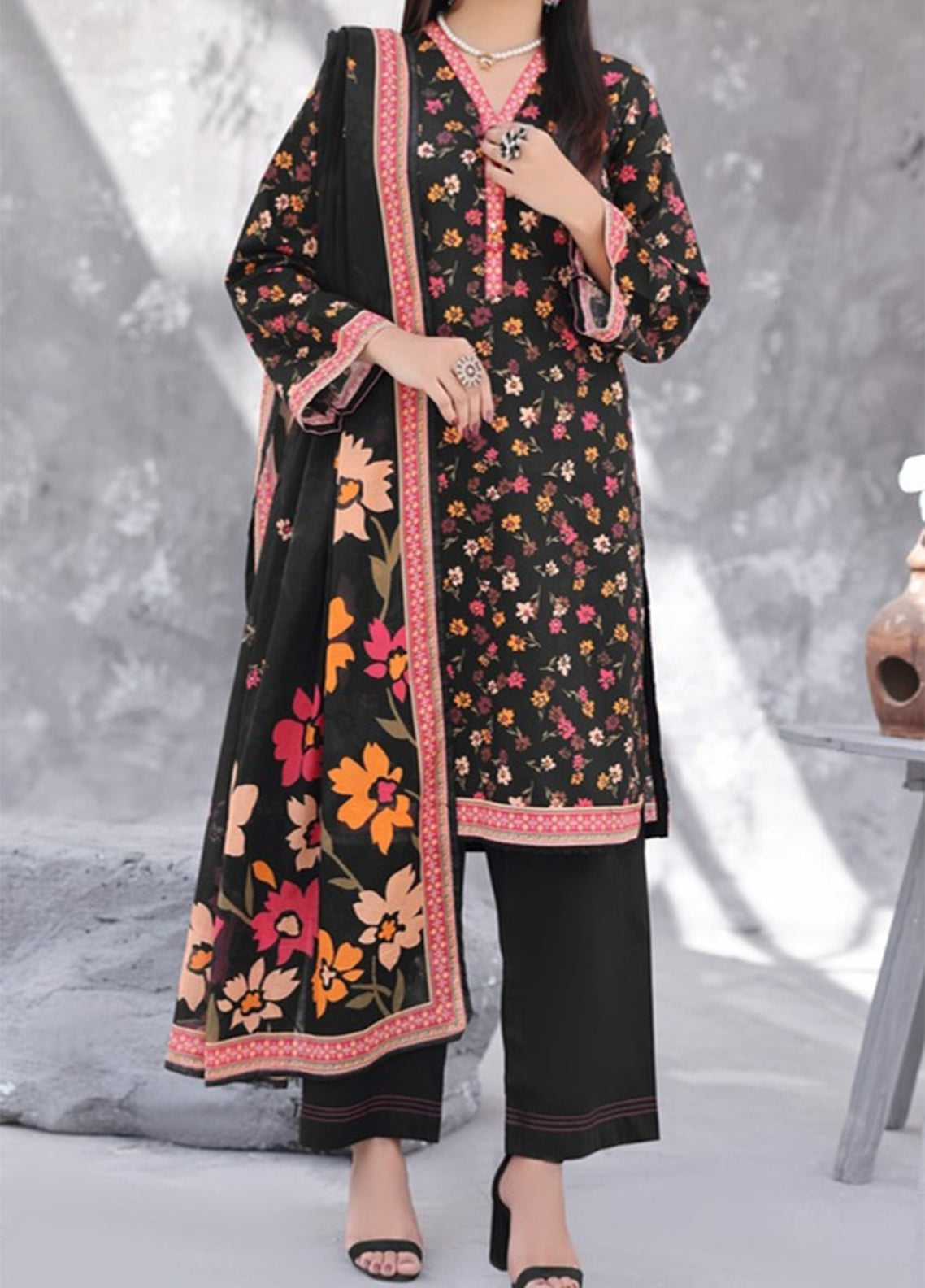 Maya By Aizal Printed Cambric 3 Piece Stitched Suit AL26MCV1 D-01