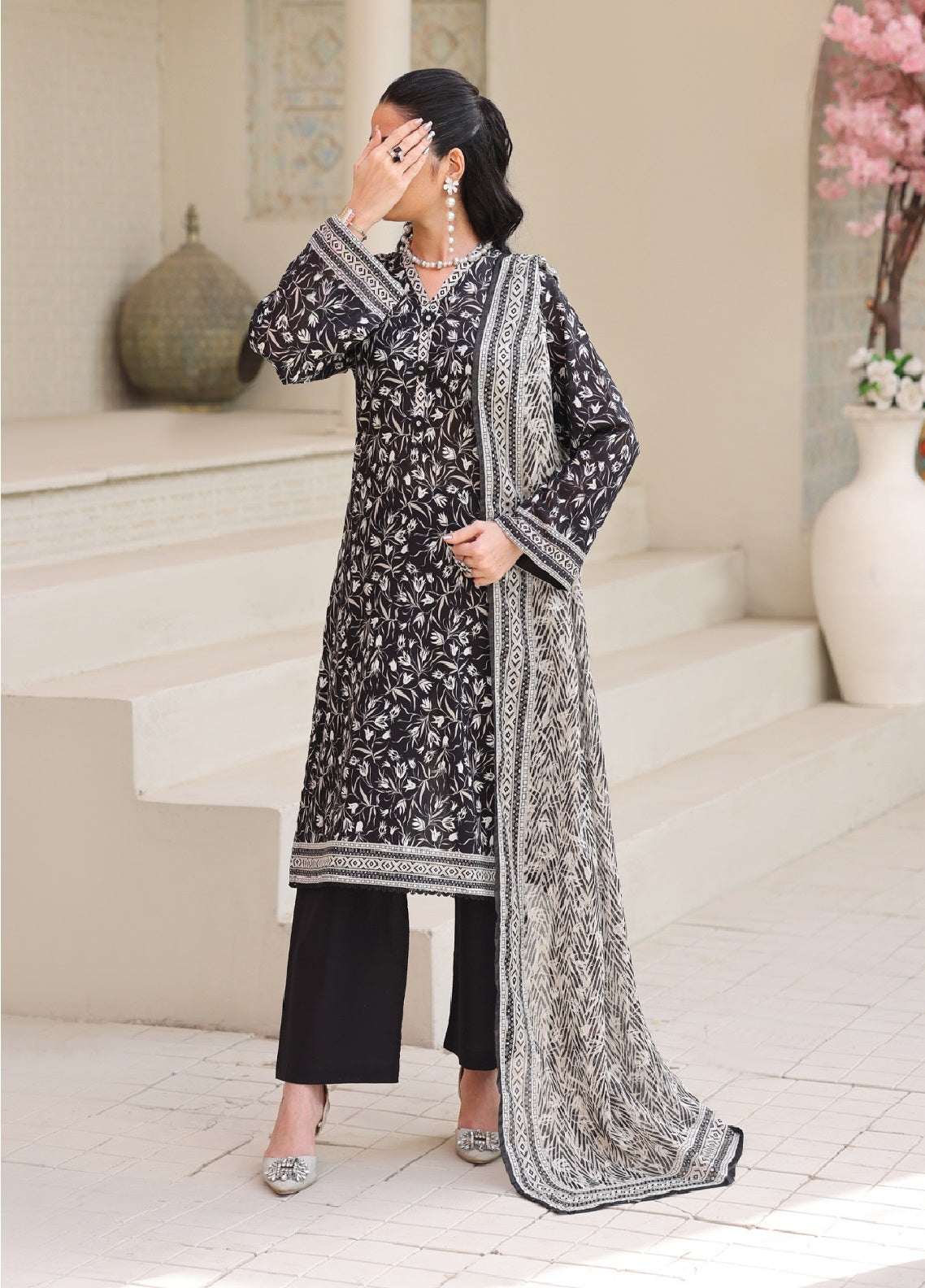 Maya By Aizal Printed Lawn 3 Piece Stitched Suit AL26MPV4 D-843