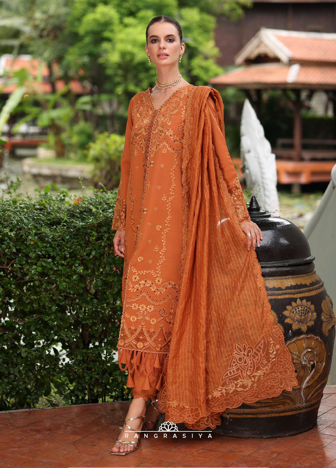 Meharma By Rang Rasiya Embroidered Lawn 3 Piece Unstitched Suit RR26M D-01 LIANA