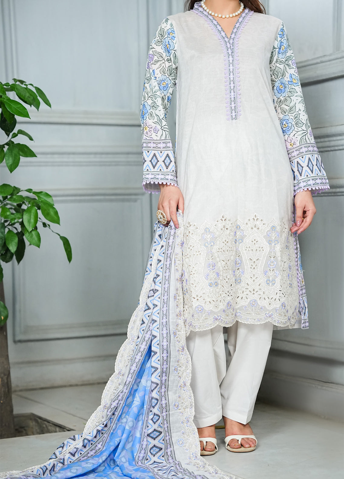 Misaal By VS Textile Embroidered Lawn 3 Piece Unstitched Suit VS26MEL D-576