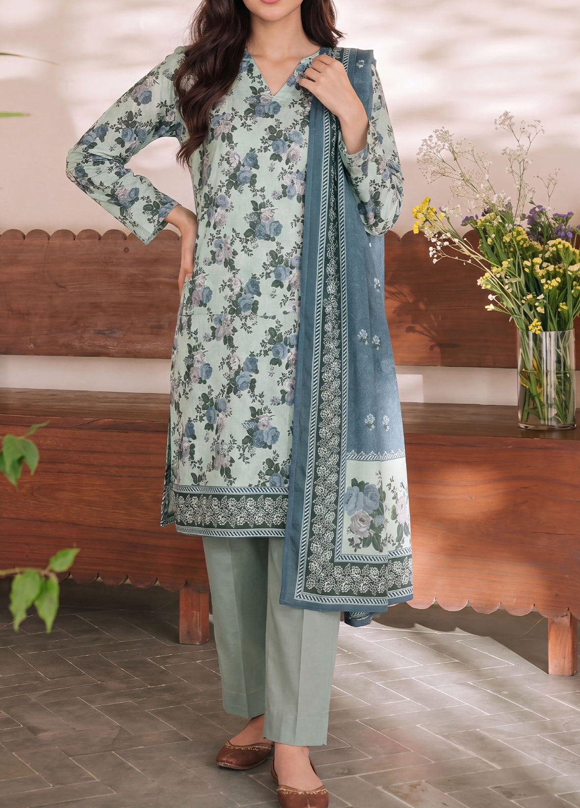 Misri By VS Textile Printed Lawn 3 Piece Unstitched Suit VS26MPLV3 D-954