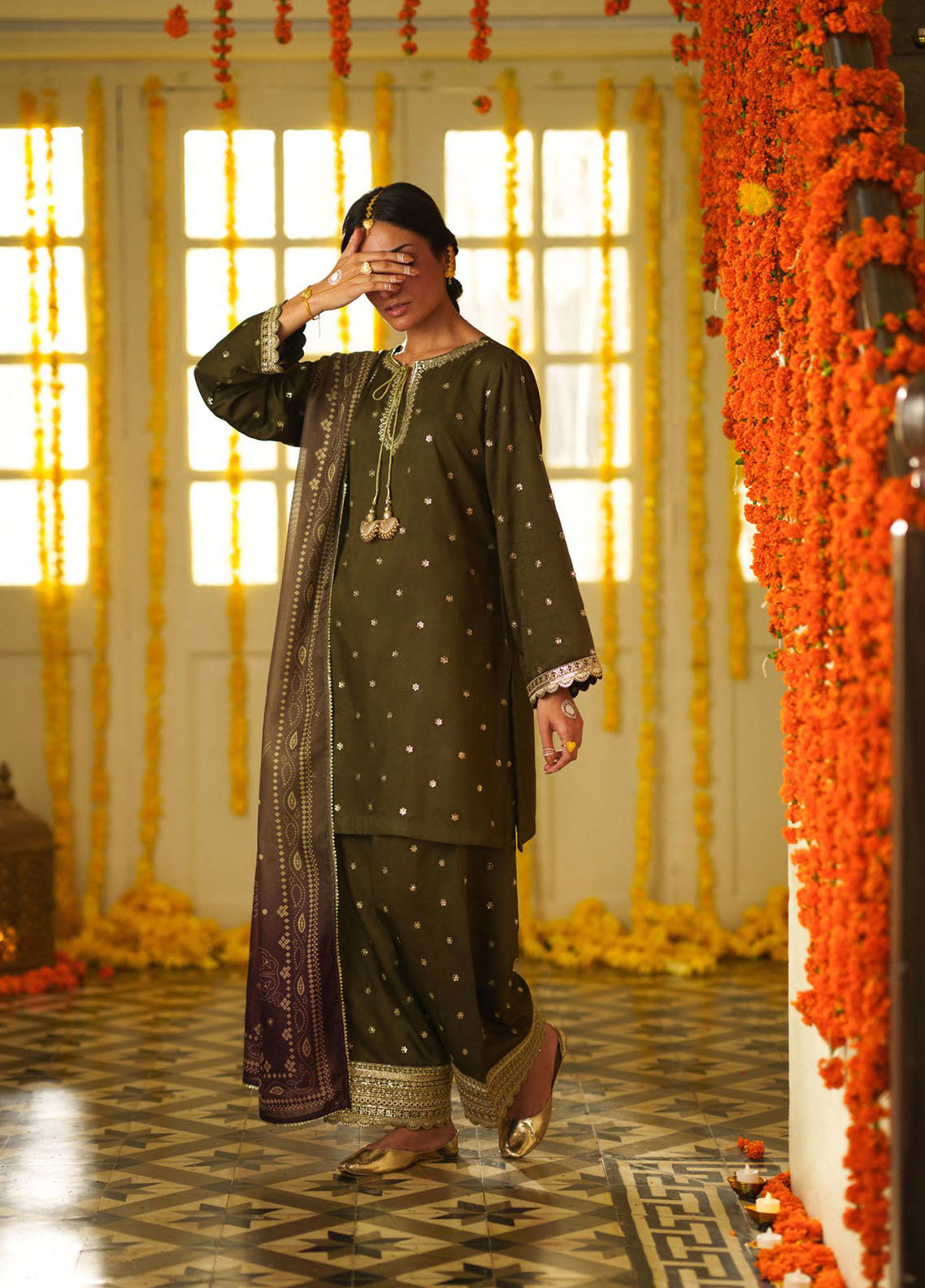 Mubarak By Casual Lite Embroidered Silk Viscose 3 Piece Stitched Suit CL26MWV1 D-03 MEHREEN