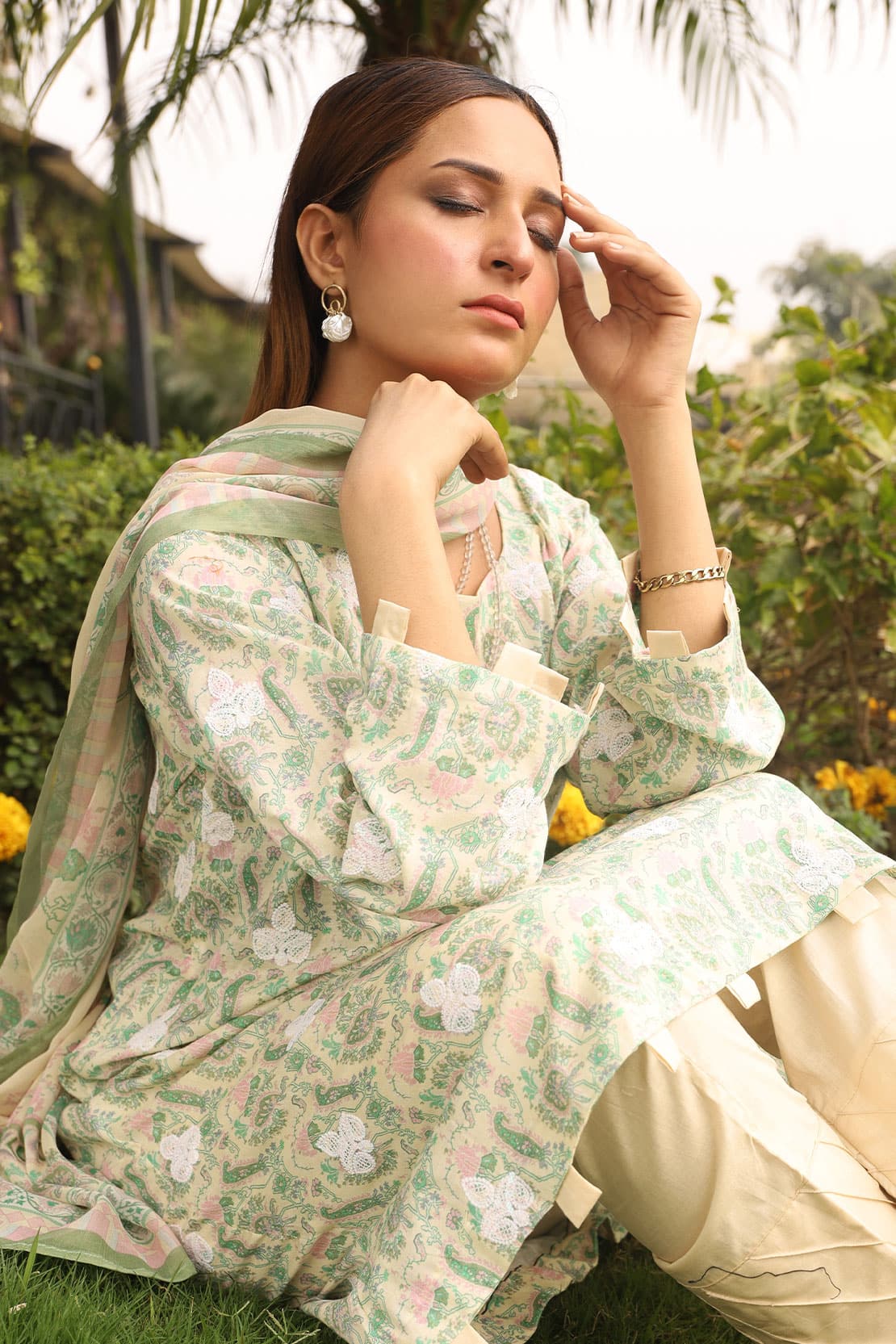 D#7571 Rashid Nauroz Emb Lawn Collection 523