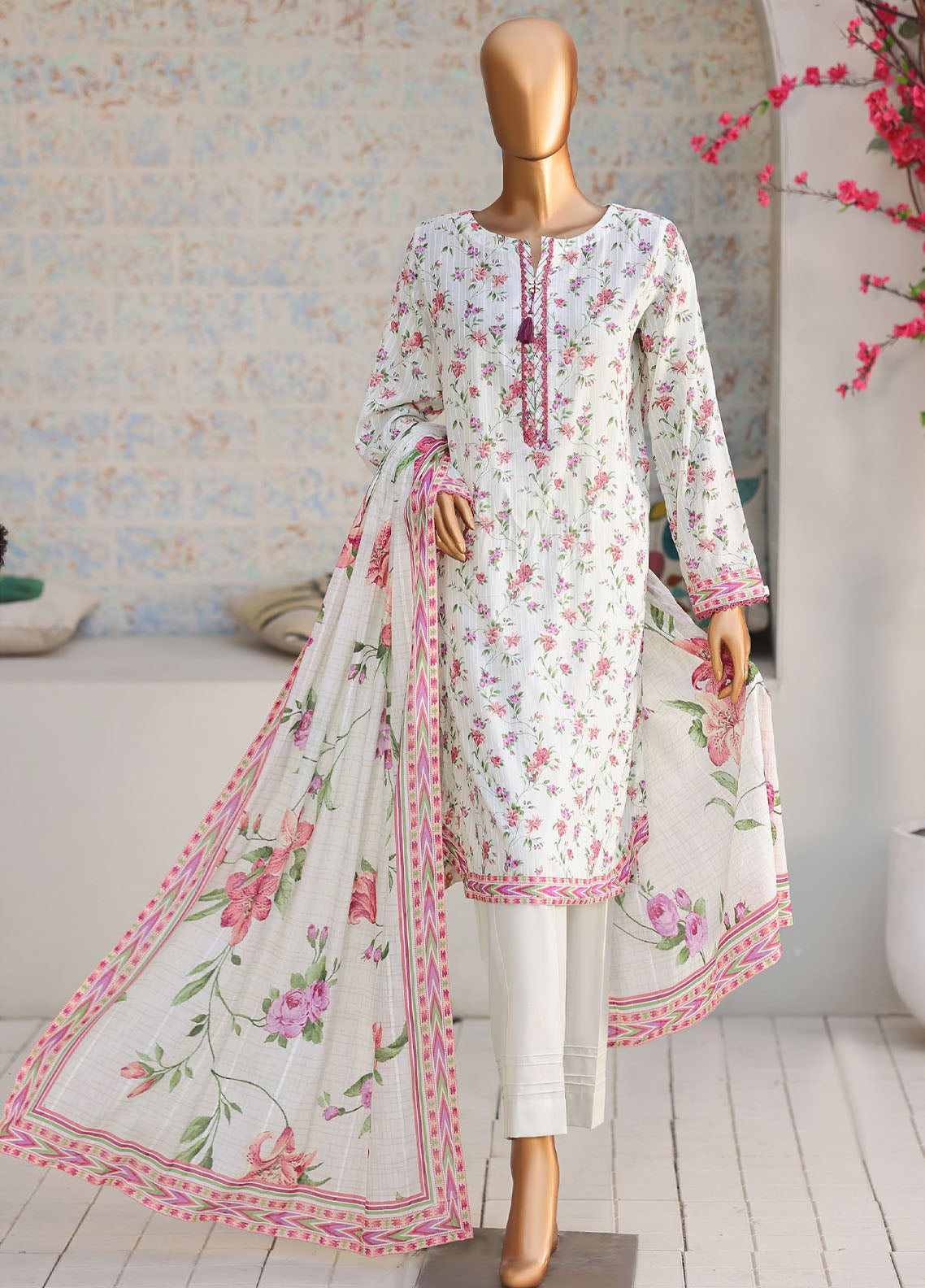 Nayab By HZ Textile Printed Lawn 3 Piece Unstitched Suit HZ26NP D-NPC-04