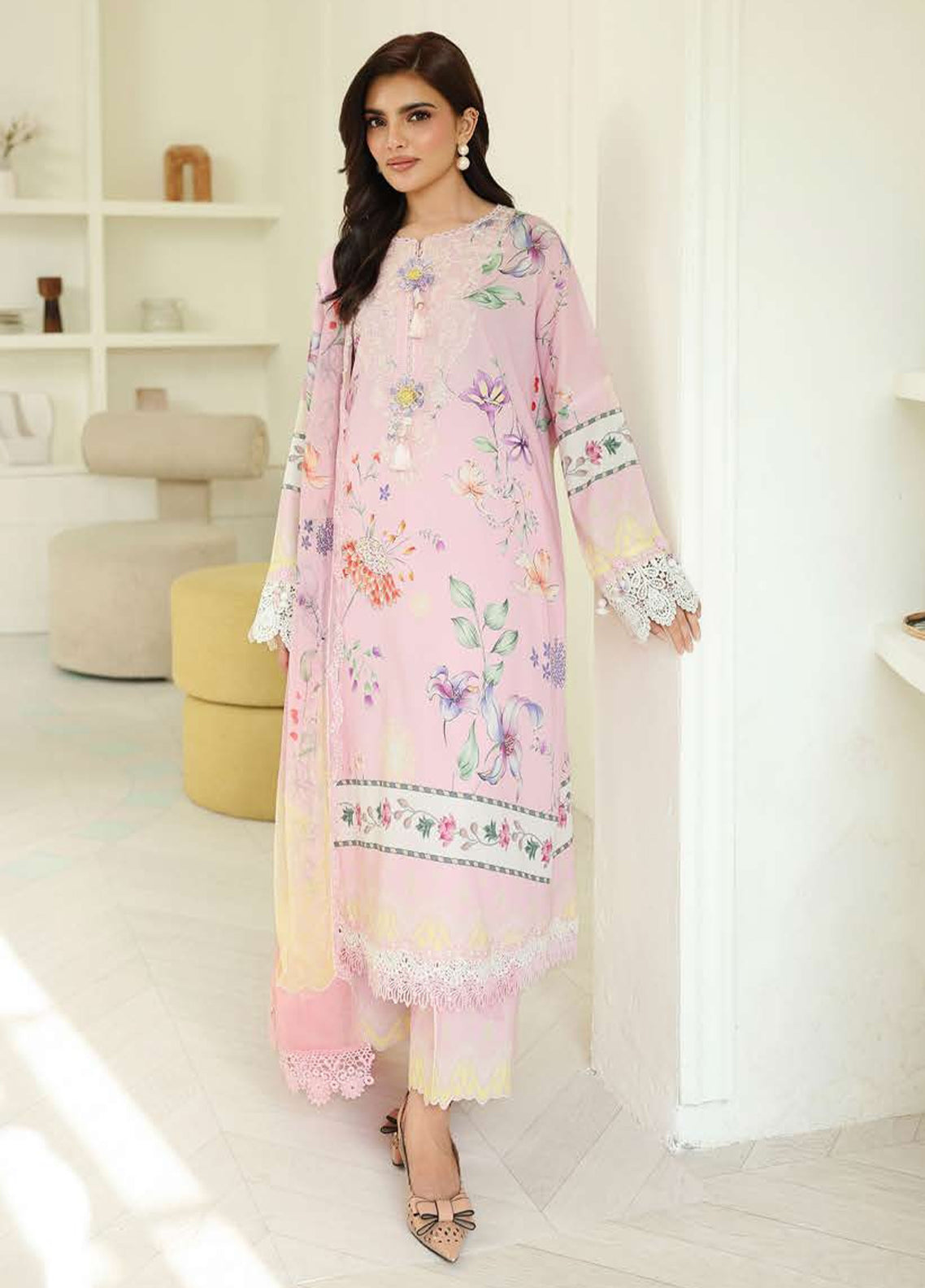 Petals In Print By Roheenaz Embroidered Lawn 3 Piece Unstitched Suit RNZ26PP D-09 PINK VEIL