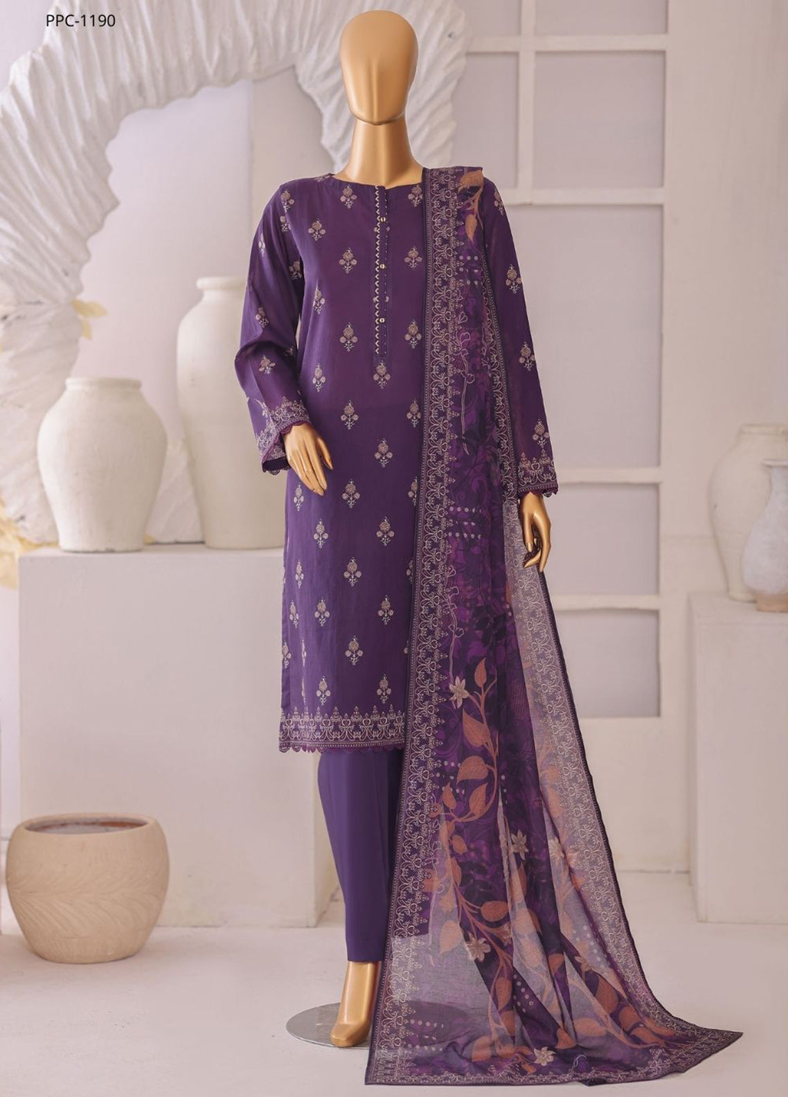 Platinum By HZ Textile Digital Printed Lawn 3 Piece Unstitched Suit HZ26PDP D-1190