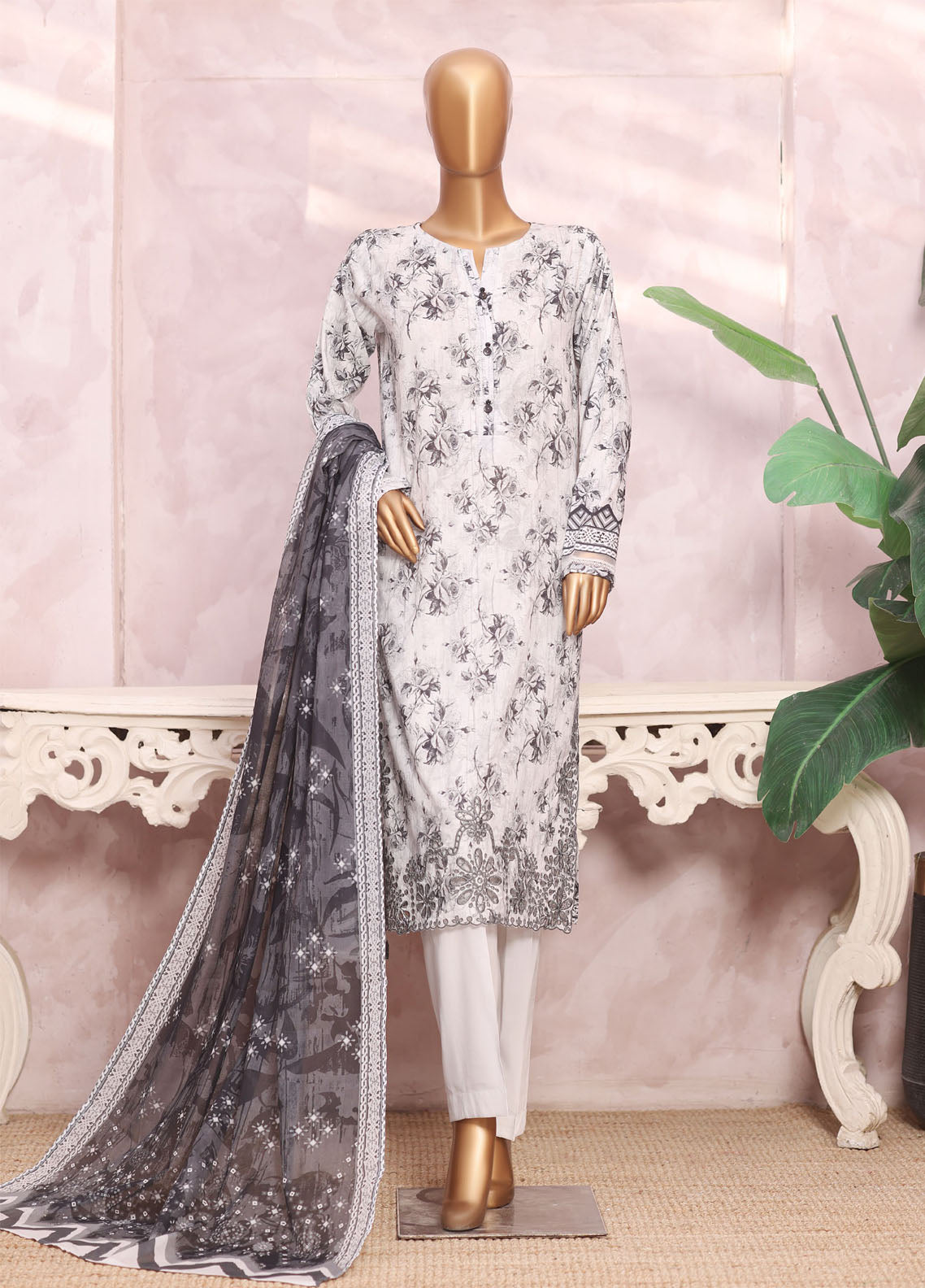 Printkari By HZ Textile Embrodered Lawn 3 Piece Stitched Suit HZ26PD1 D-822