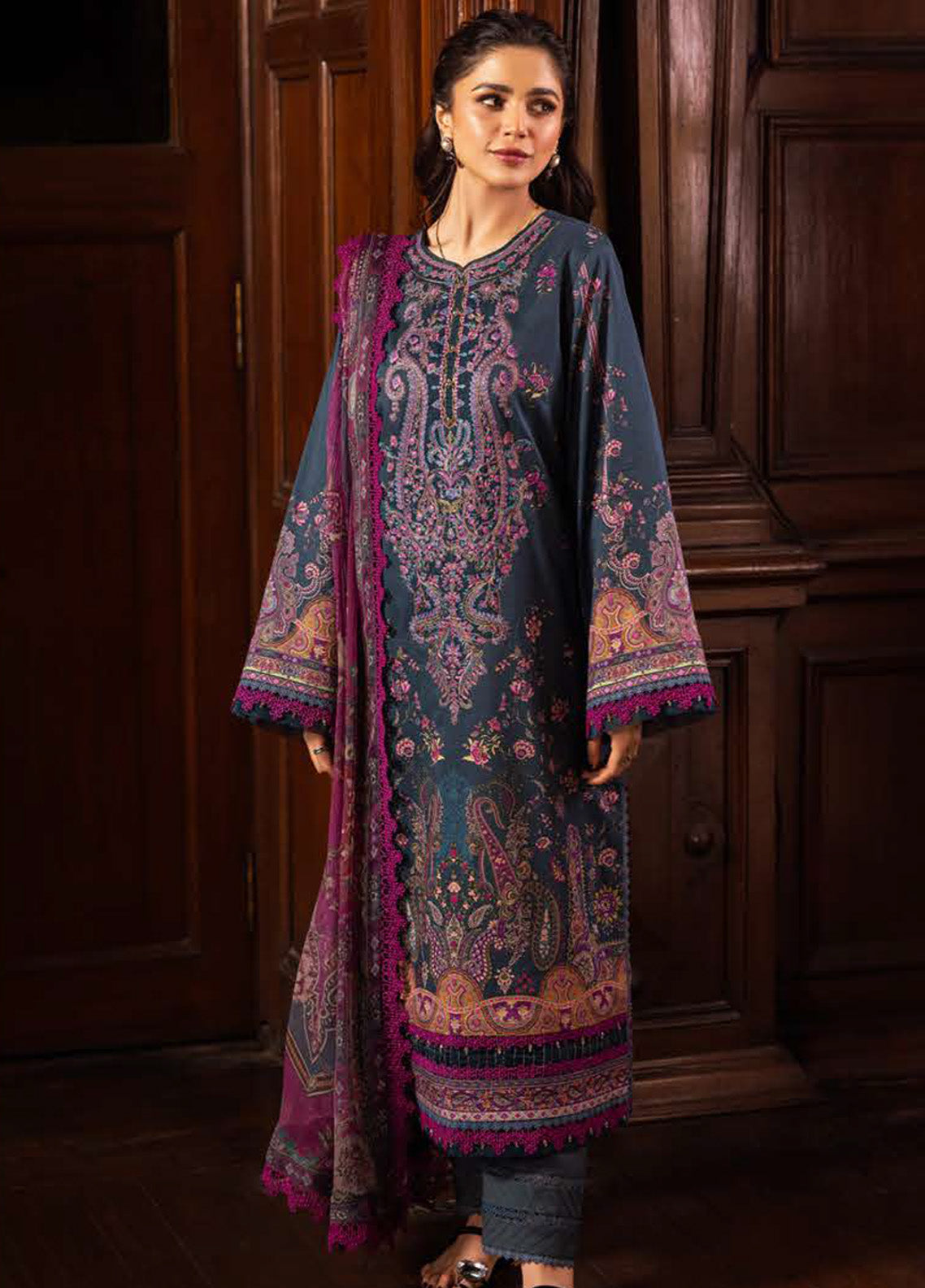 Prints by Asim Jofa Embroidered Lawn Suits Unstitched 3 Piece - AJ25PL5 AJUBJ-05