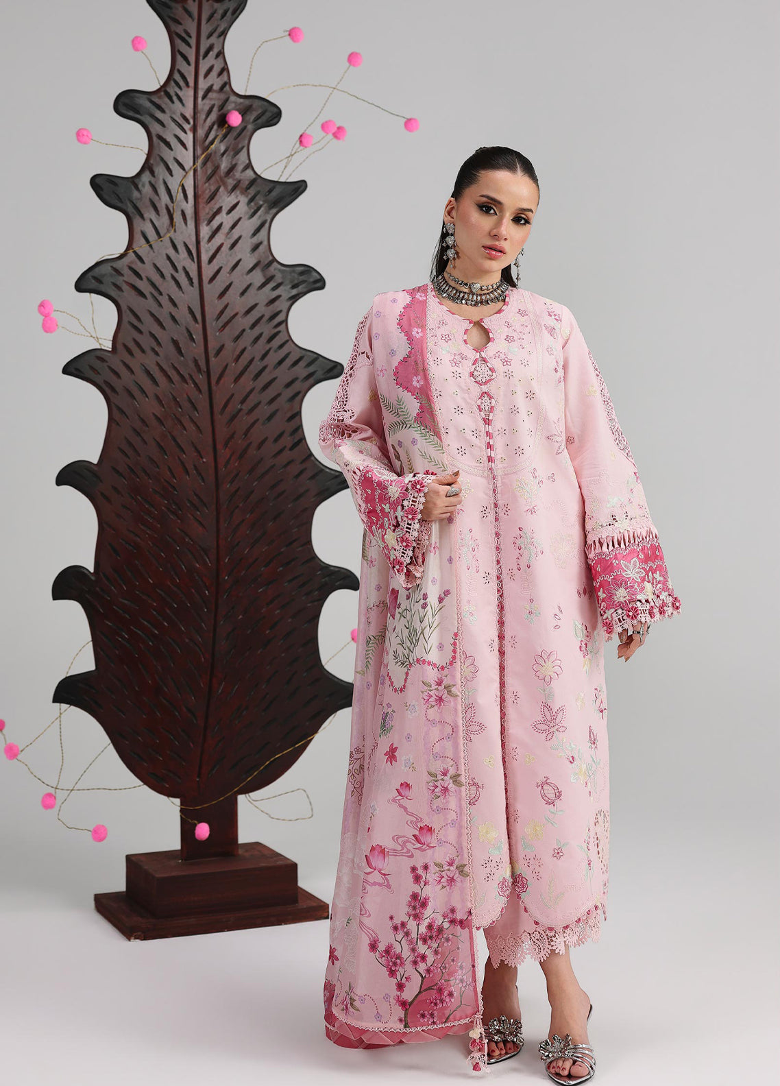 Qalamkar Festive Embroidered Lawn 3 Piece Unstitched Suit QLM26FL D-QFL-04 NORAH