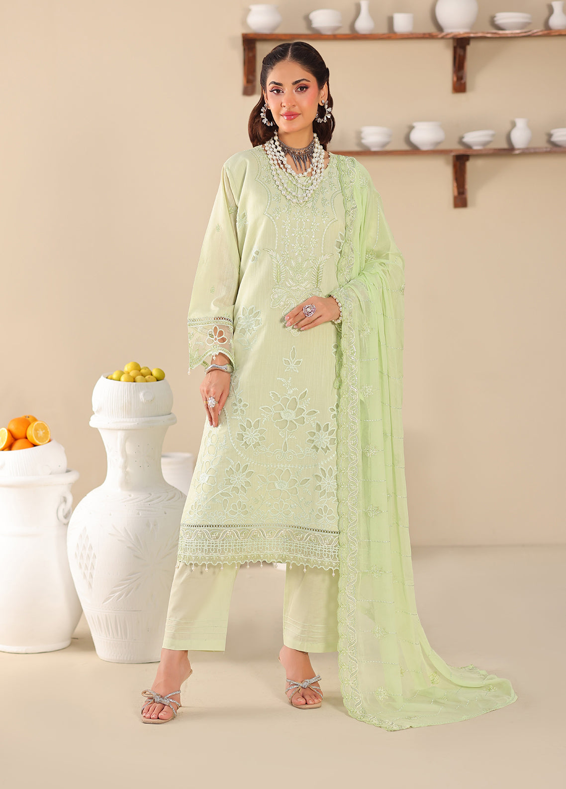Queen Of Hearts By Schick Embroidered Lawn 3 Piece Unstitched Suit SDH26QOH D-07