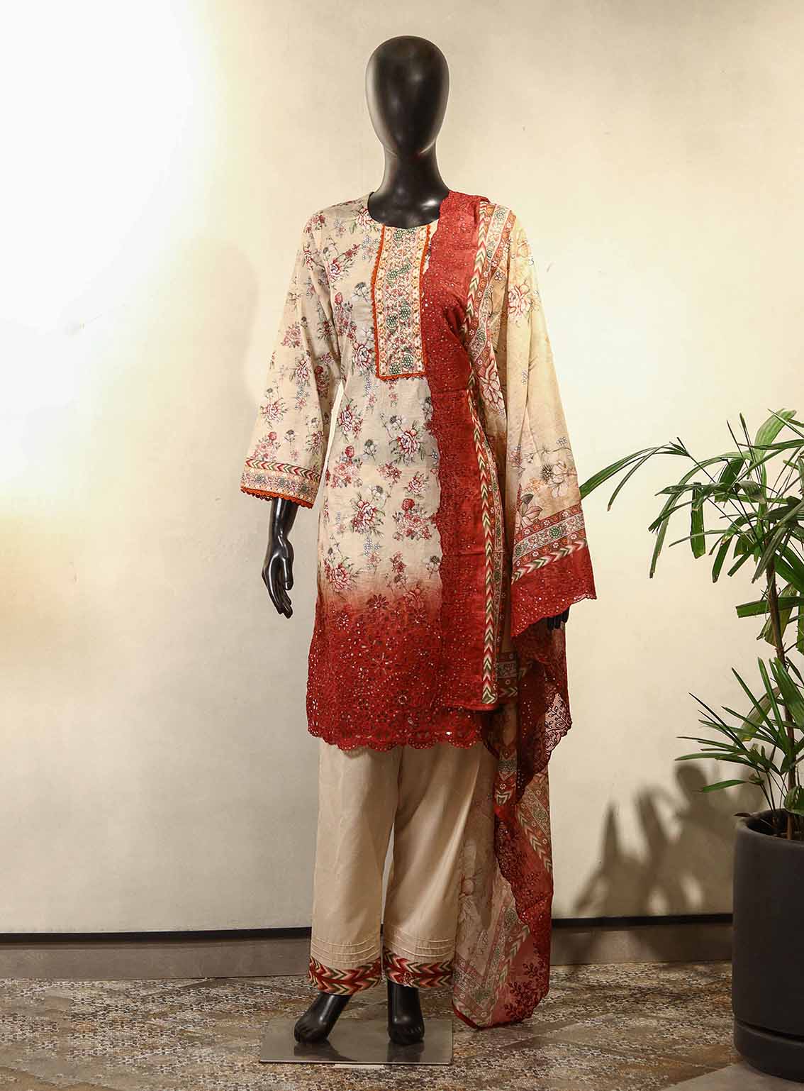 Raad Luxury Embroidered Lawn Suits Stitched 3 Piece - RD25LEF HSE03