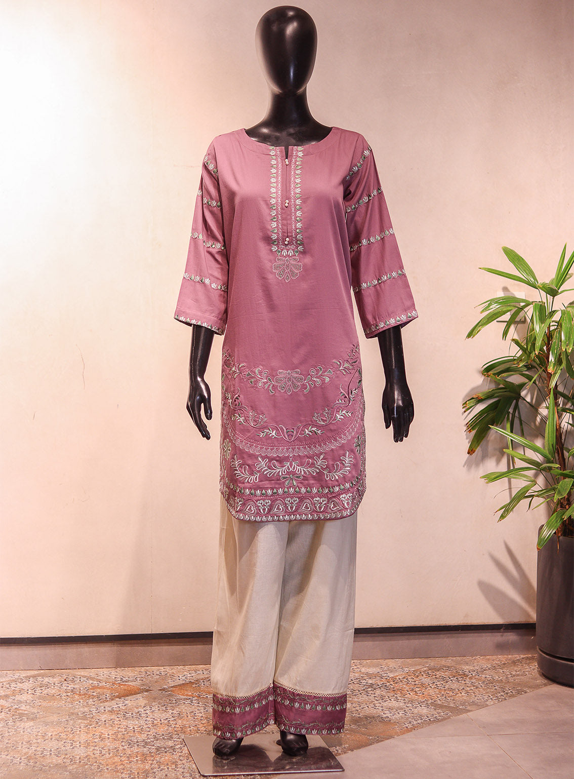 Raad Formal Embroidered Lawn 2 Piece Stitched Shirt Trouser RD26E D-01-LCIY