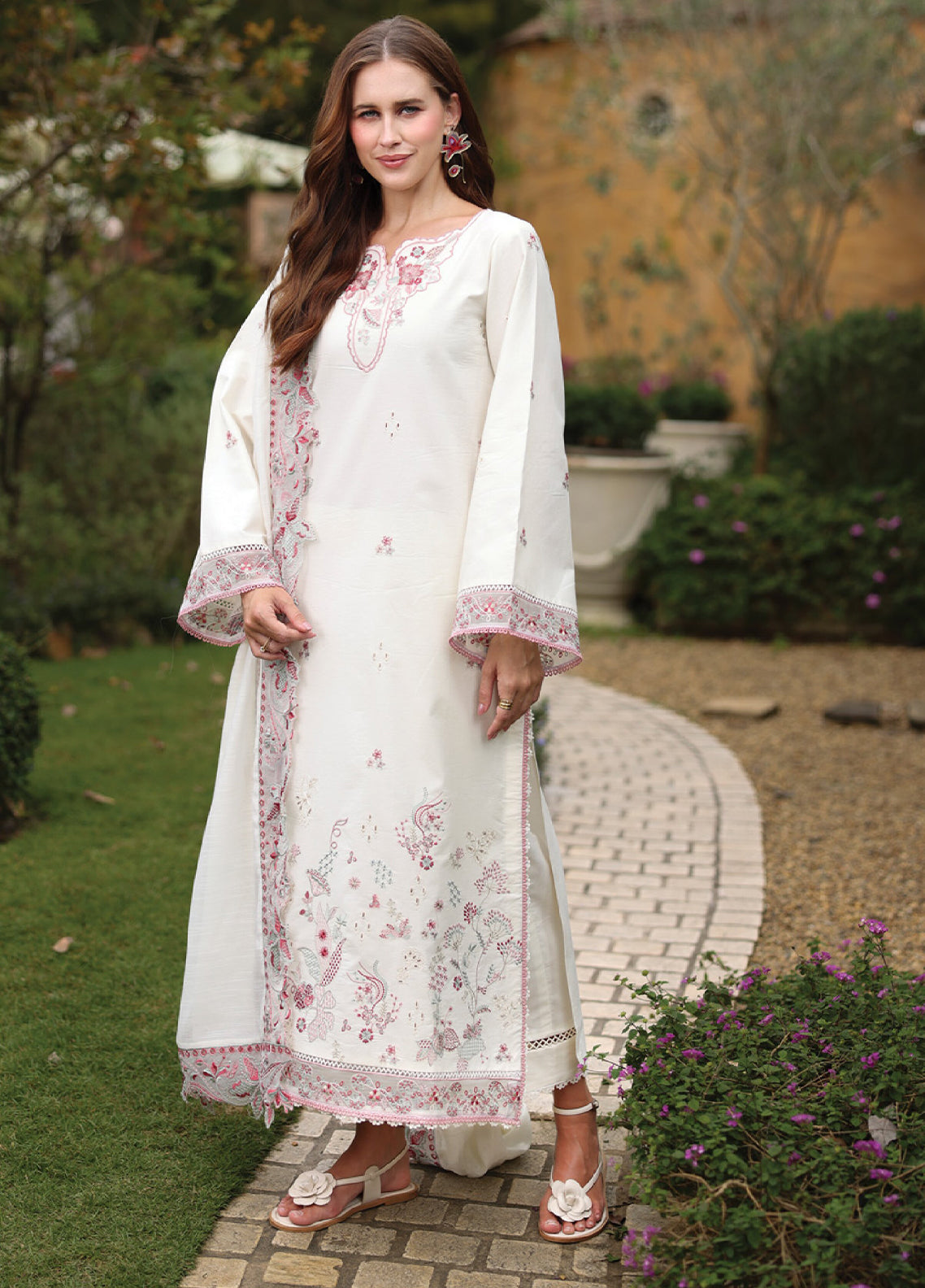 Raaya Luxury Embroidered Lawn 3 Piece Unstitched Suit RYA26LEL D-11 EVLAYN