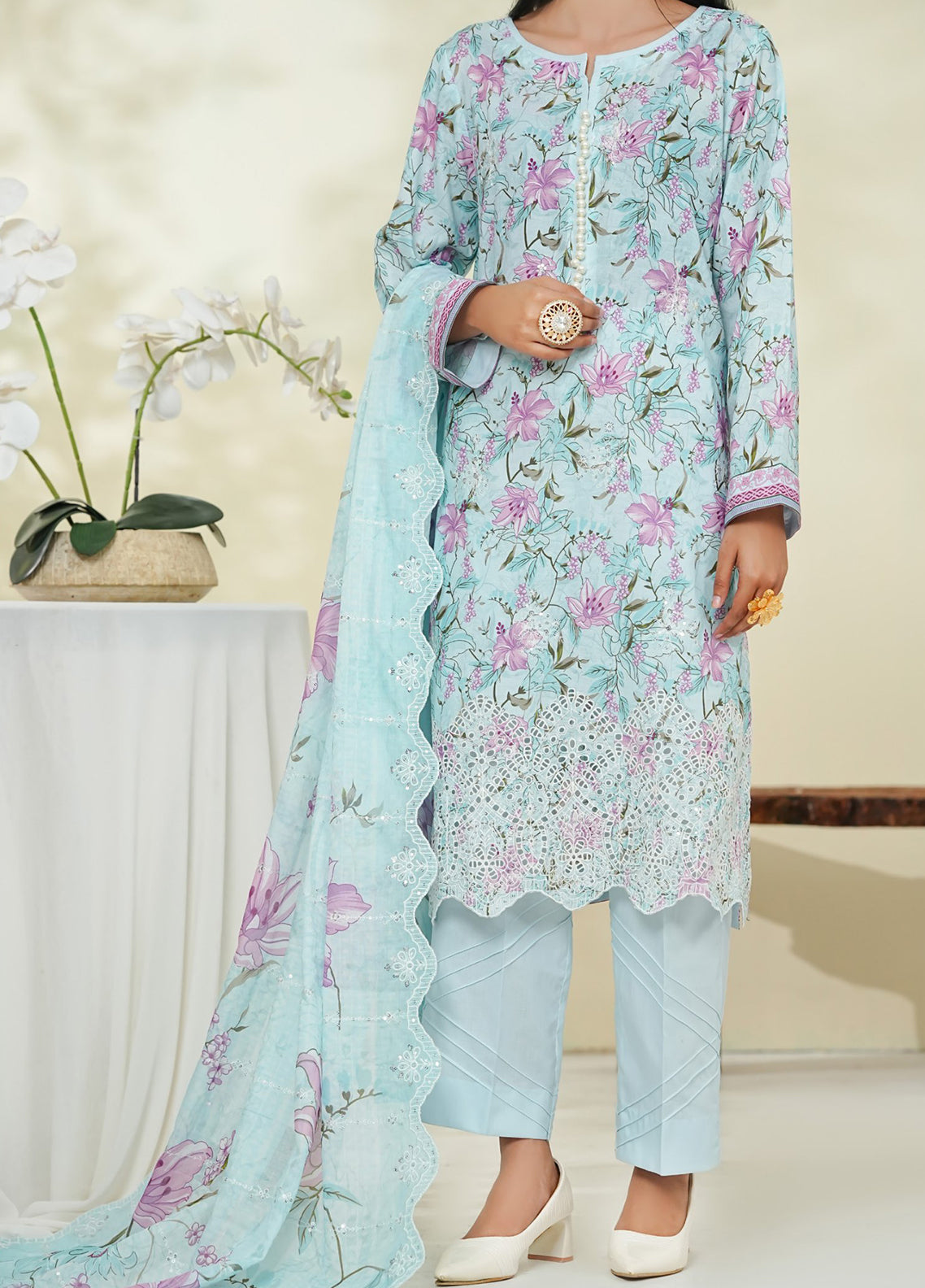 Ramsha By VS Textile Embroidered Lawn 3 Piece Unstitched Suit VS26REL D-781
