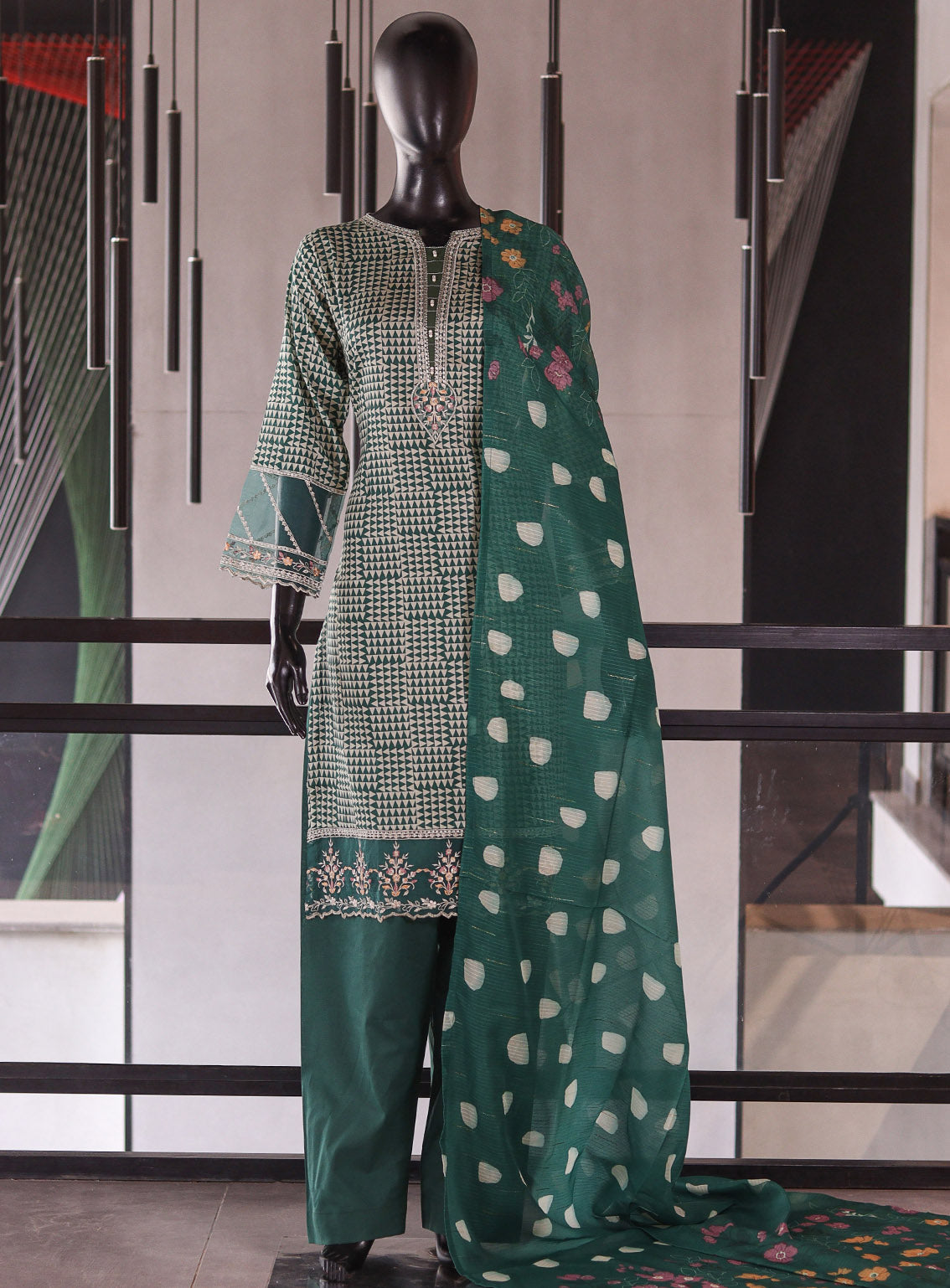 Rivaaj Embroidered Lawn 3 Piece Stitched Suit RJ26EP D-02-BGN