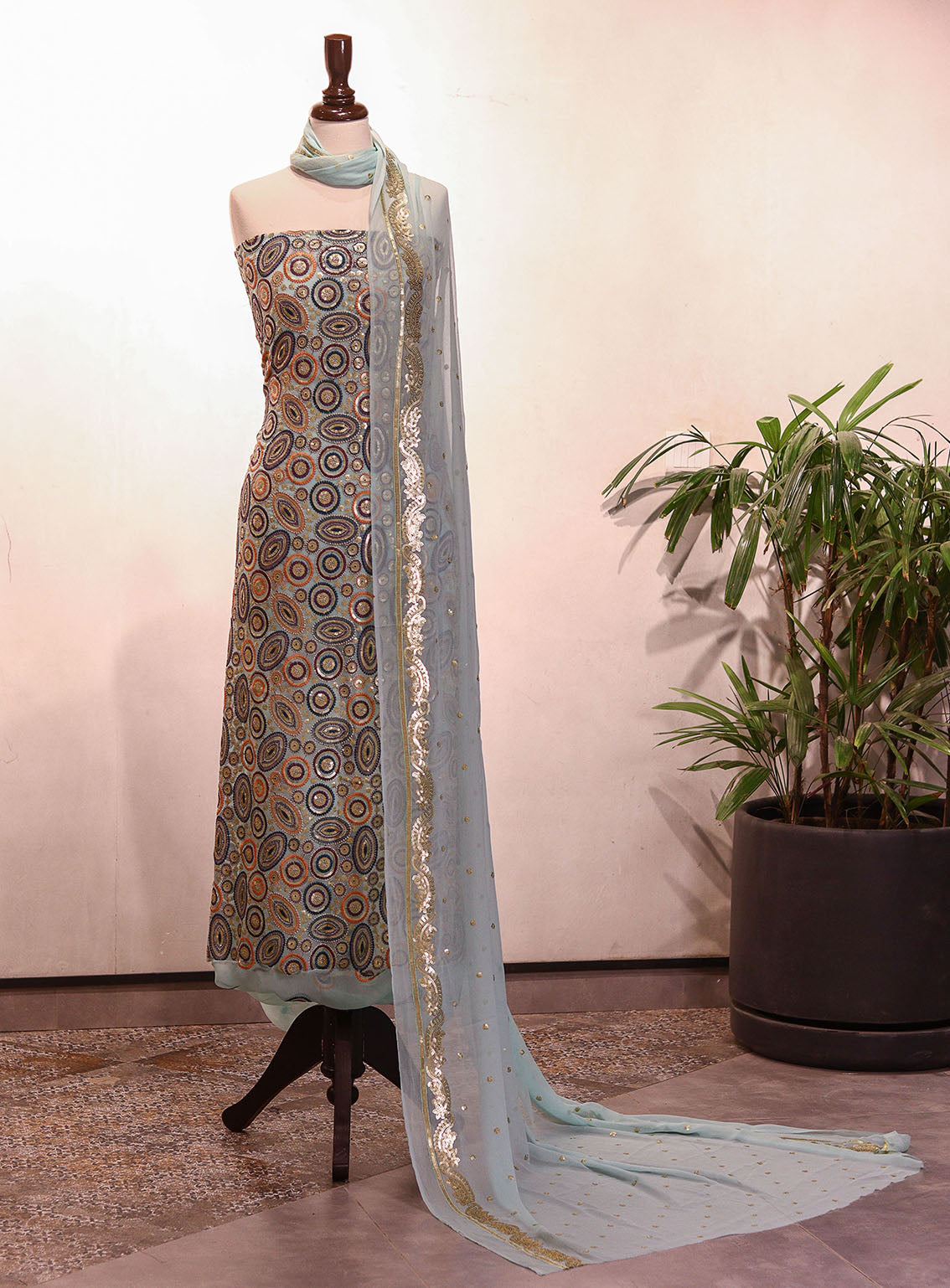 Royal Fashion Embroidered Chiffon Suits Unstitched 2 Piece - RF25EE 70 FEROZI