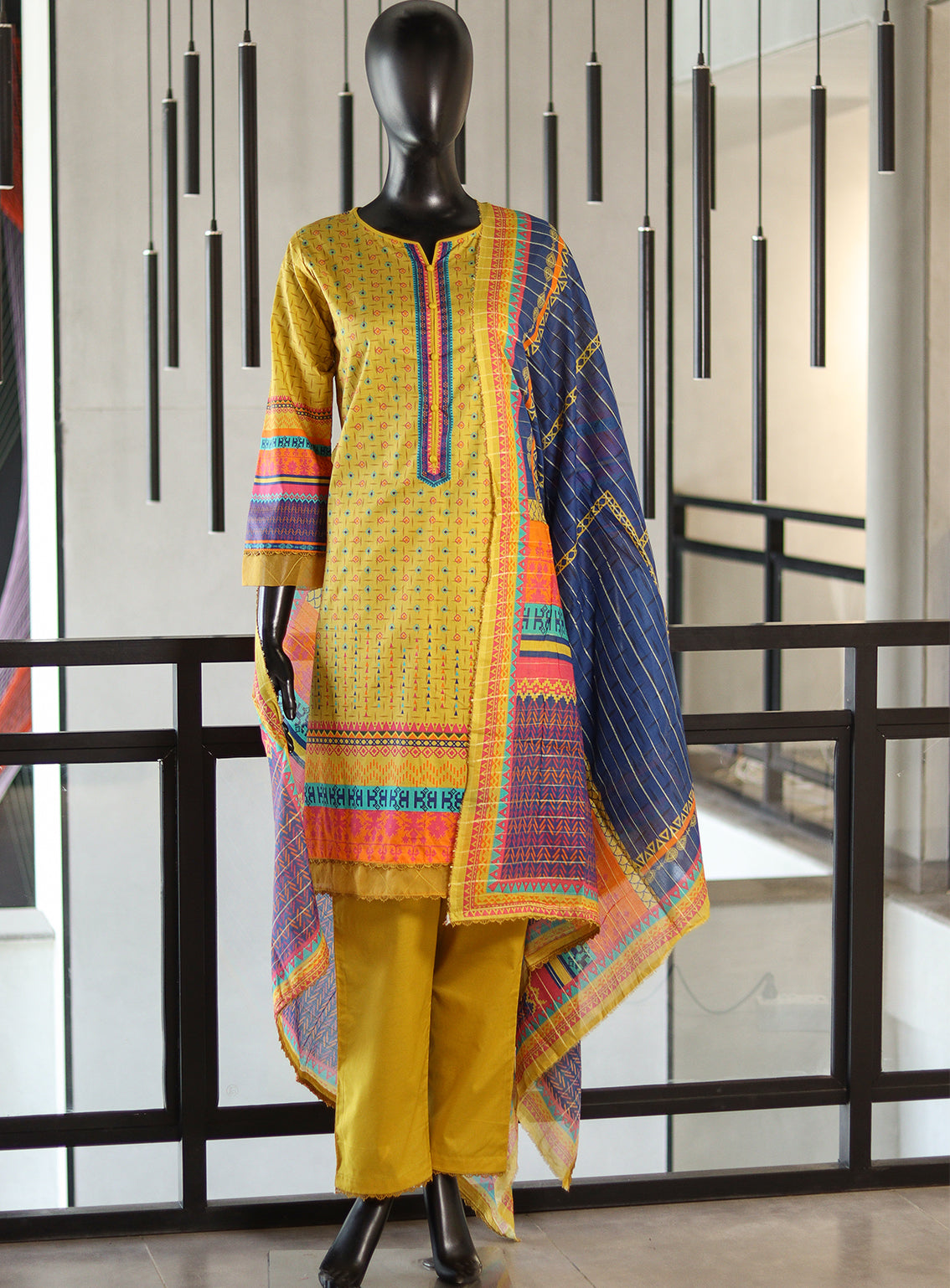 Royal Fashion Printed Lawn Suits Stitched 3 Piece - RF25DPL BS02