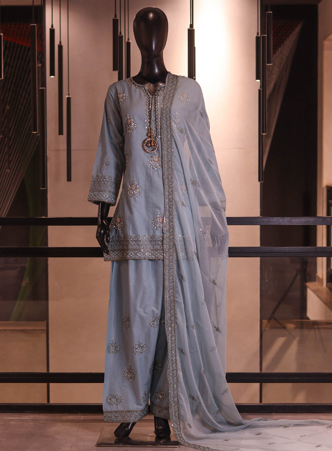 Royal Fashion Embroidered Lawn 3 Piece Stitched Suit RF26EP D-SB-08-FR
