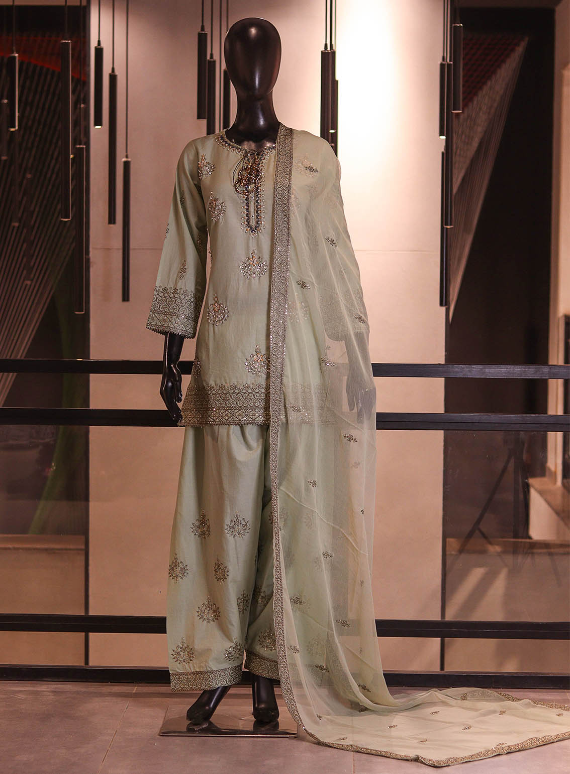 Royal Fashion Embroidered Lawn 3 Piece Stitched Suit RF26EP D-SB-08-LTGN