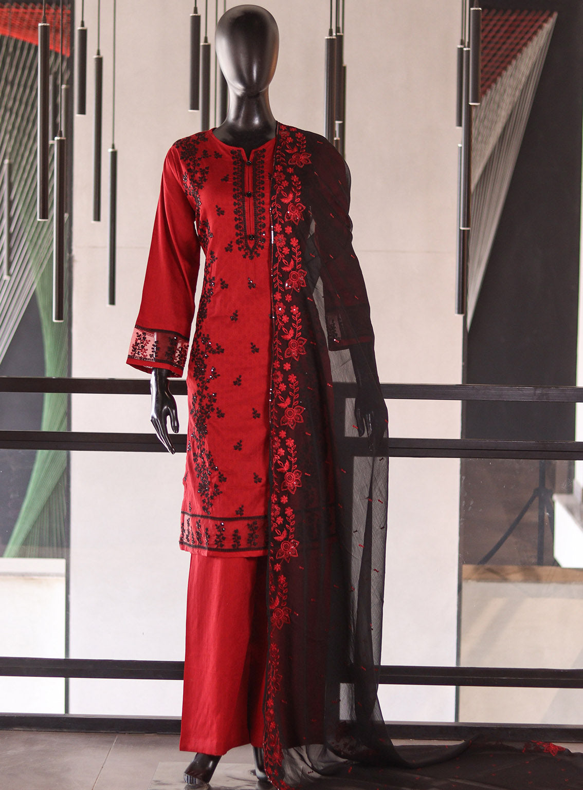 Royal Fashion Embroidered Lawn 3 Piece Stitched Suit RF26EP D-SNSC-365-RD