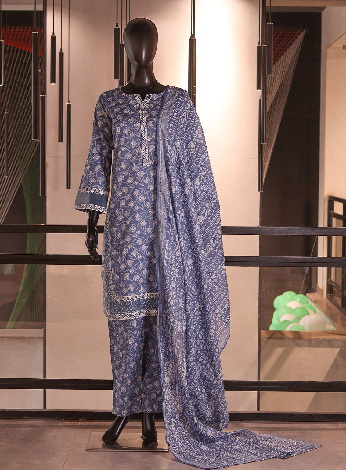 Royal Fashion Embroidered Lawn 3 Piece Stitched Suit RF26EP D-SNSC-395-DKBL