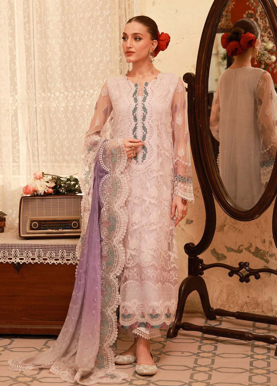 Sahar Luxury Embroidered Lawn 3 Piece Unstitched Suit S26FEL D-01